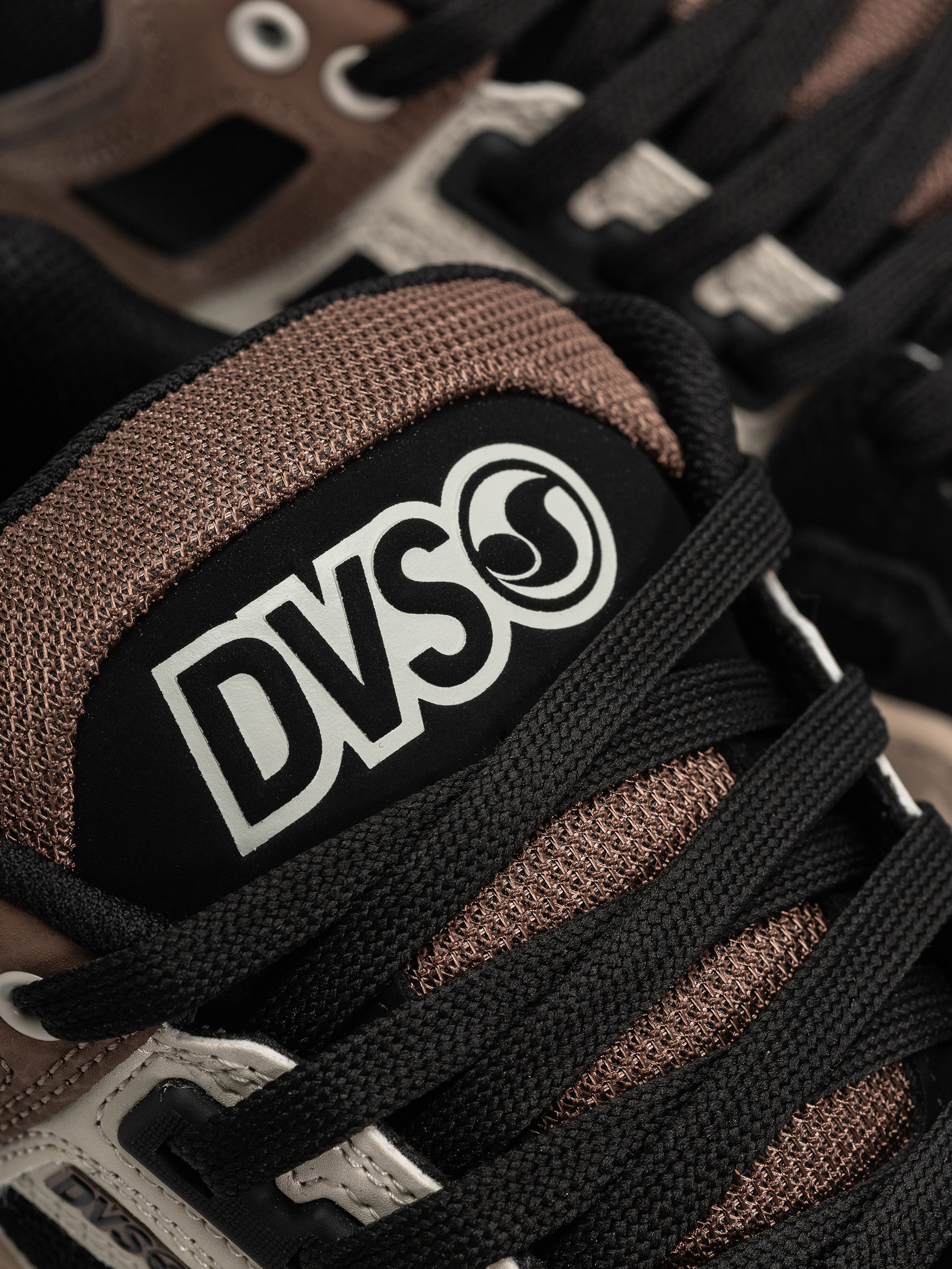 Cipők DVS Comanche (black/taupe/brown)