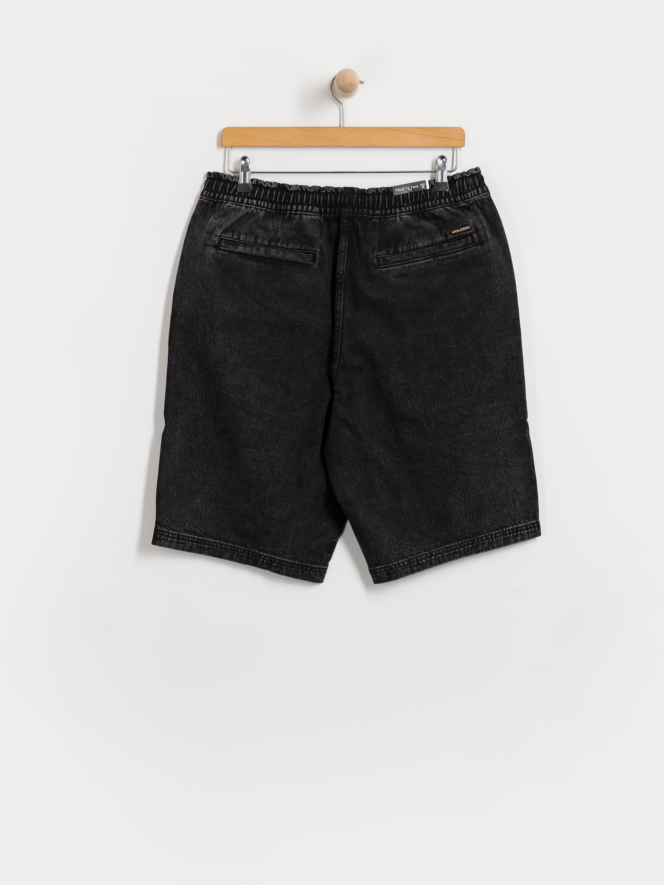 Volcom Freazy Ew 22 Rövidnadrág (blackity black)