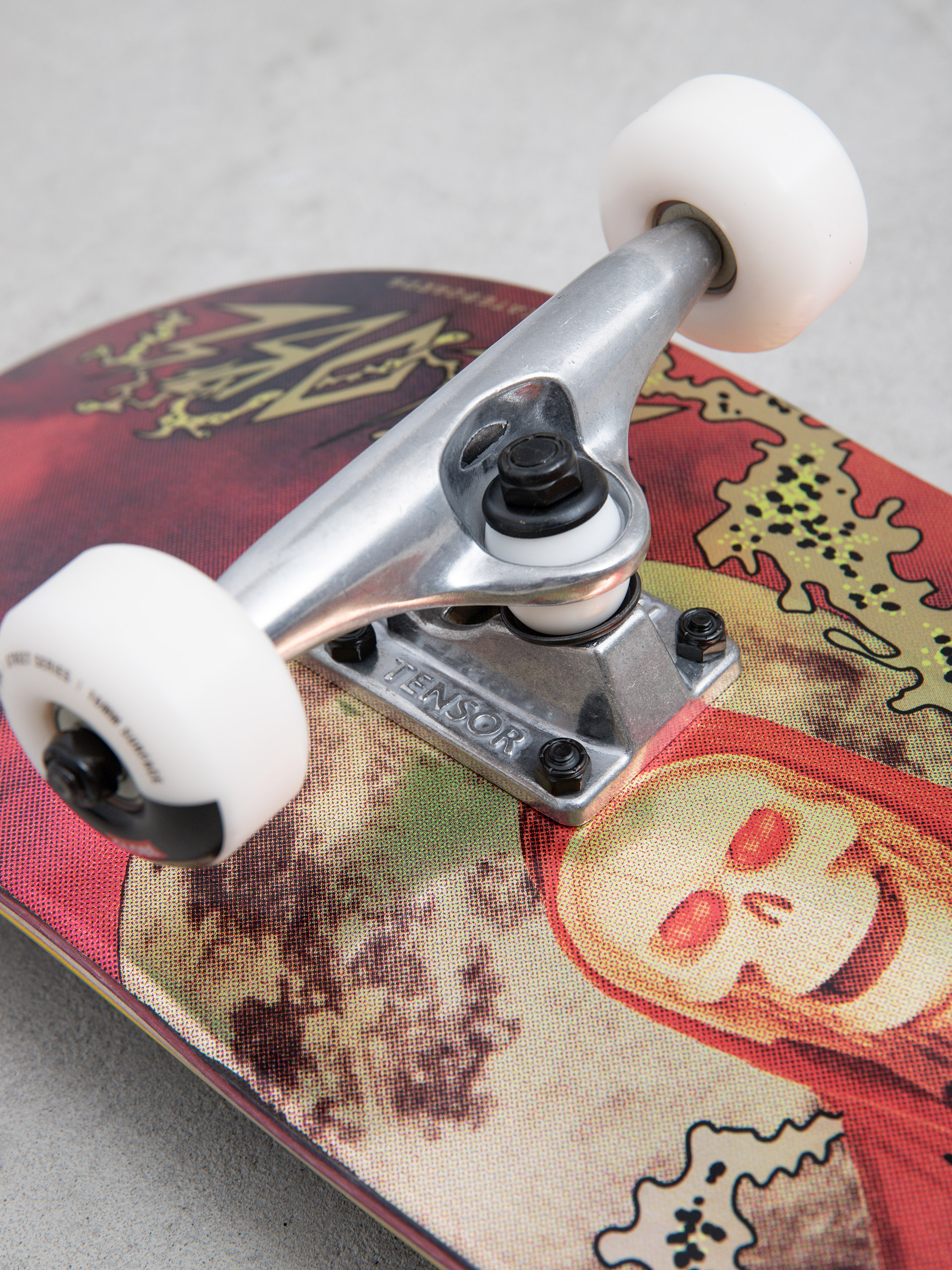 Komplett gördeszka Globe G1 Downtown Doom (silver/red)