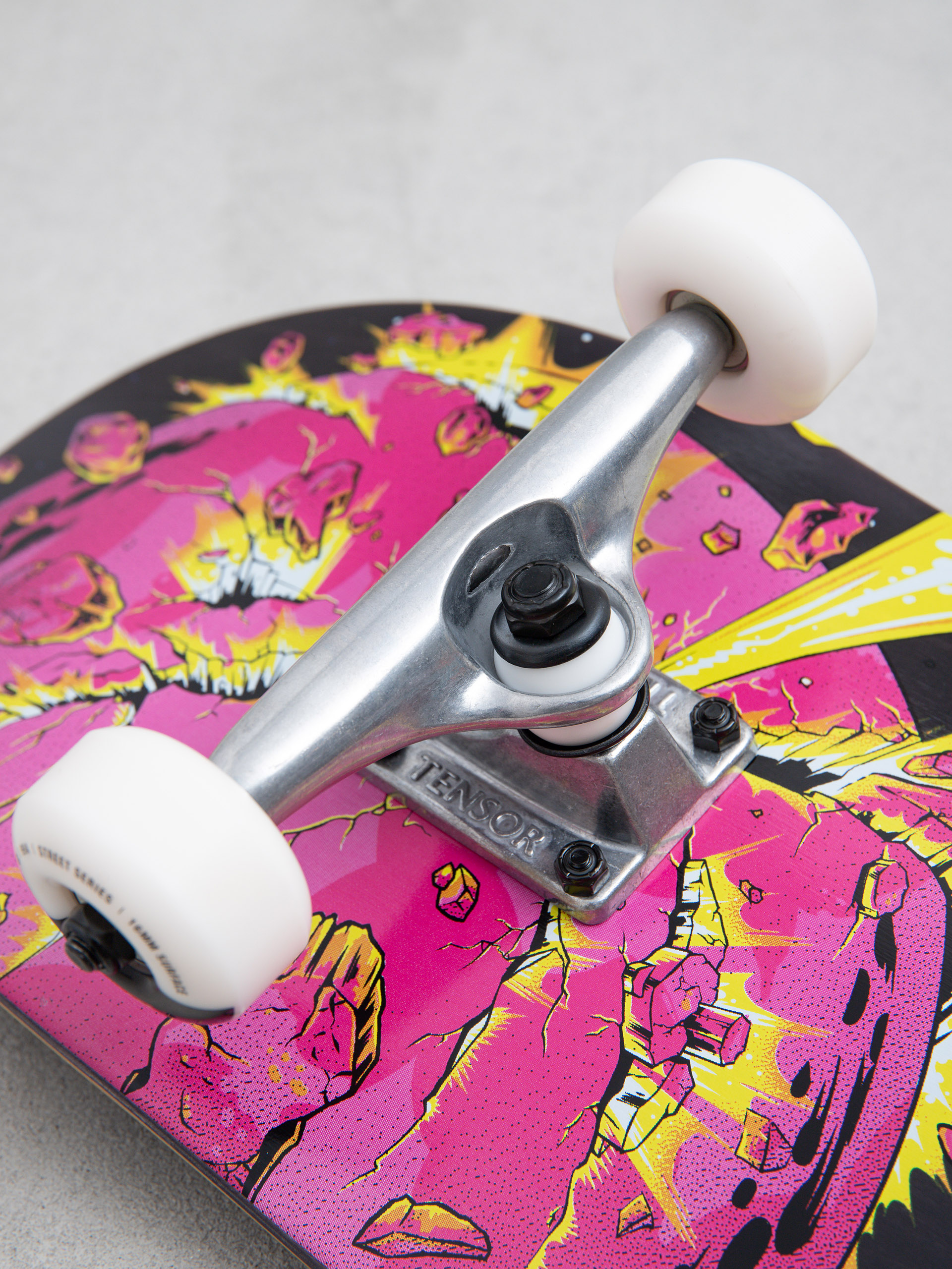 Komplett gördeszka Globe G1 Where To Next (black maple/recon)