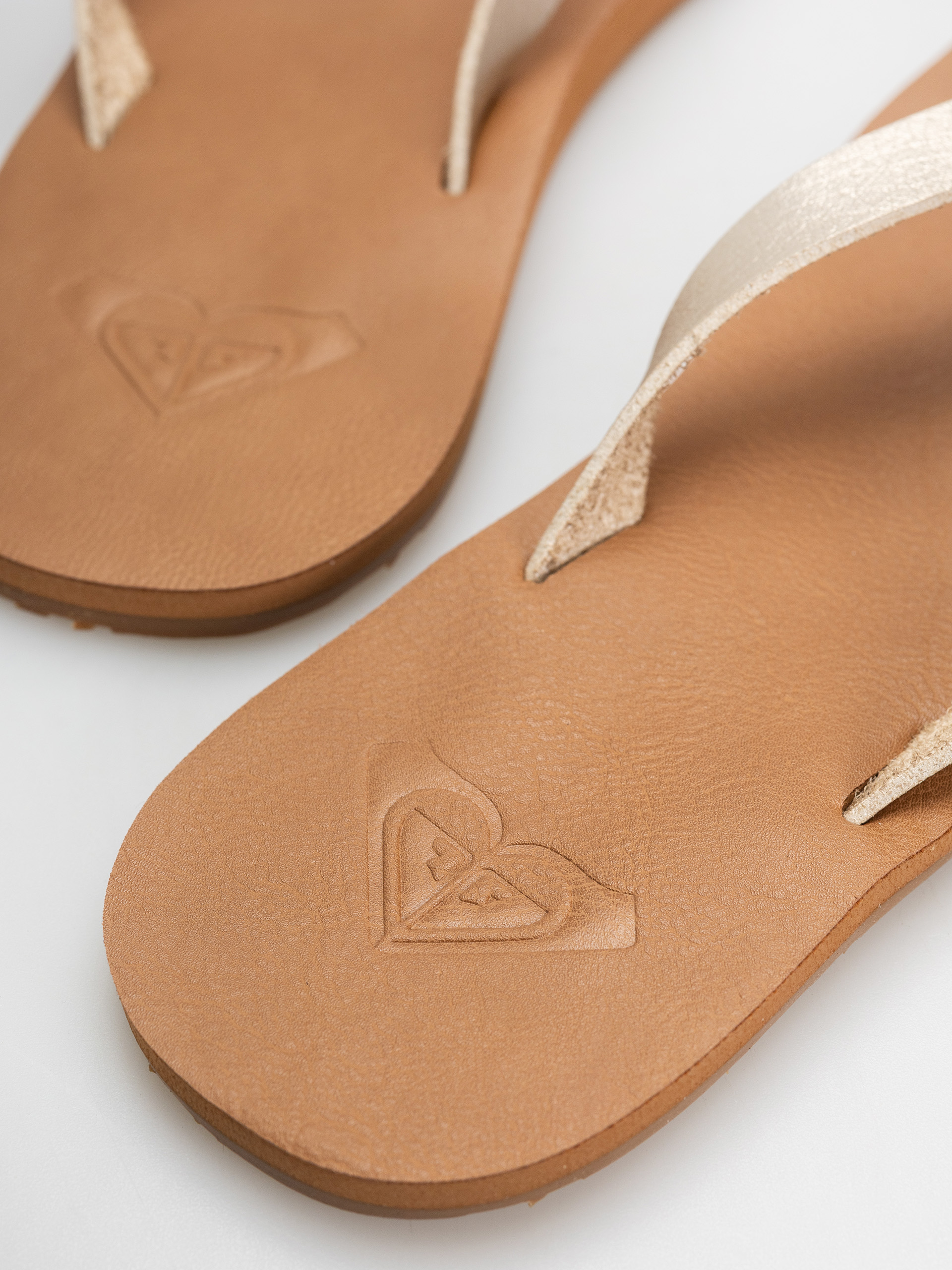 Flip-flop papucsok Roxy Jyll III Wmn (gold)
