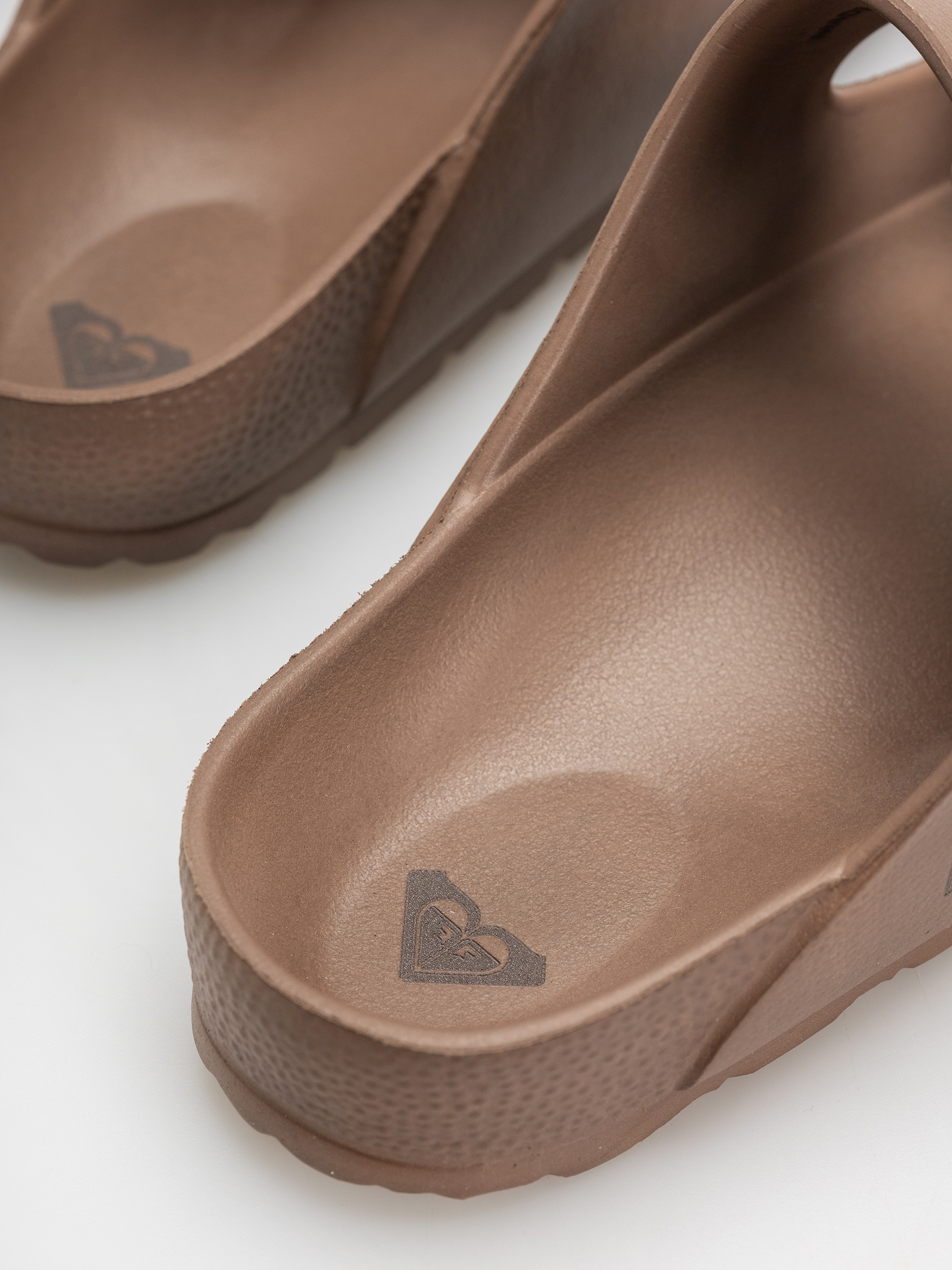 Roxy Kattie Flip-flop papucsok Wmn (brownie)