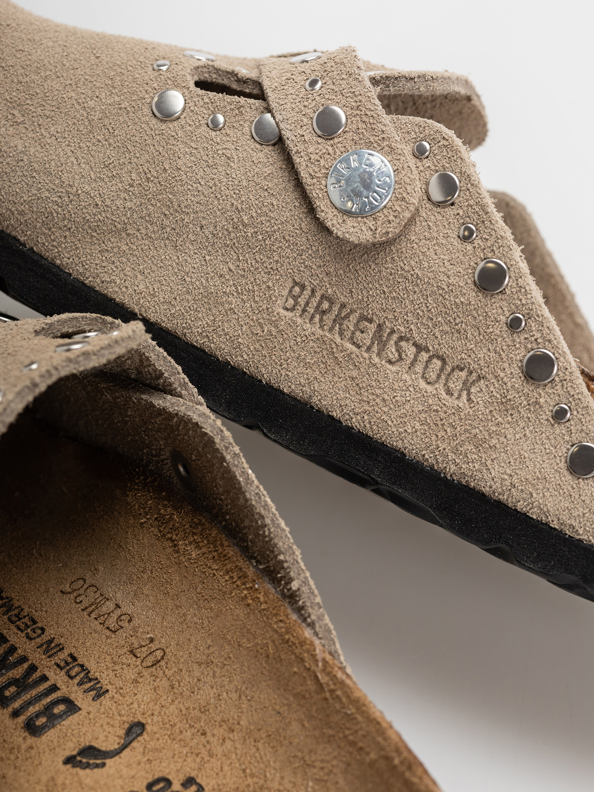 Flip-flop papucsok Birkenstock Boston Rivets Suede Leather Narrow Wmn (taupe)