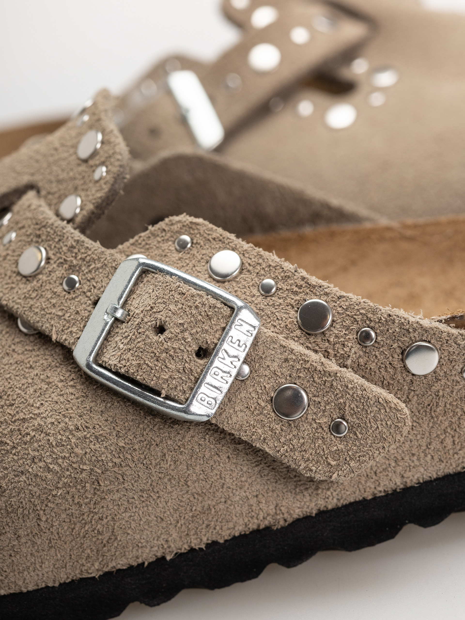 Flip-flop papucsok Birkenstock Boston Rivets Suede Leather Narrow Wmn (taupe)