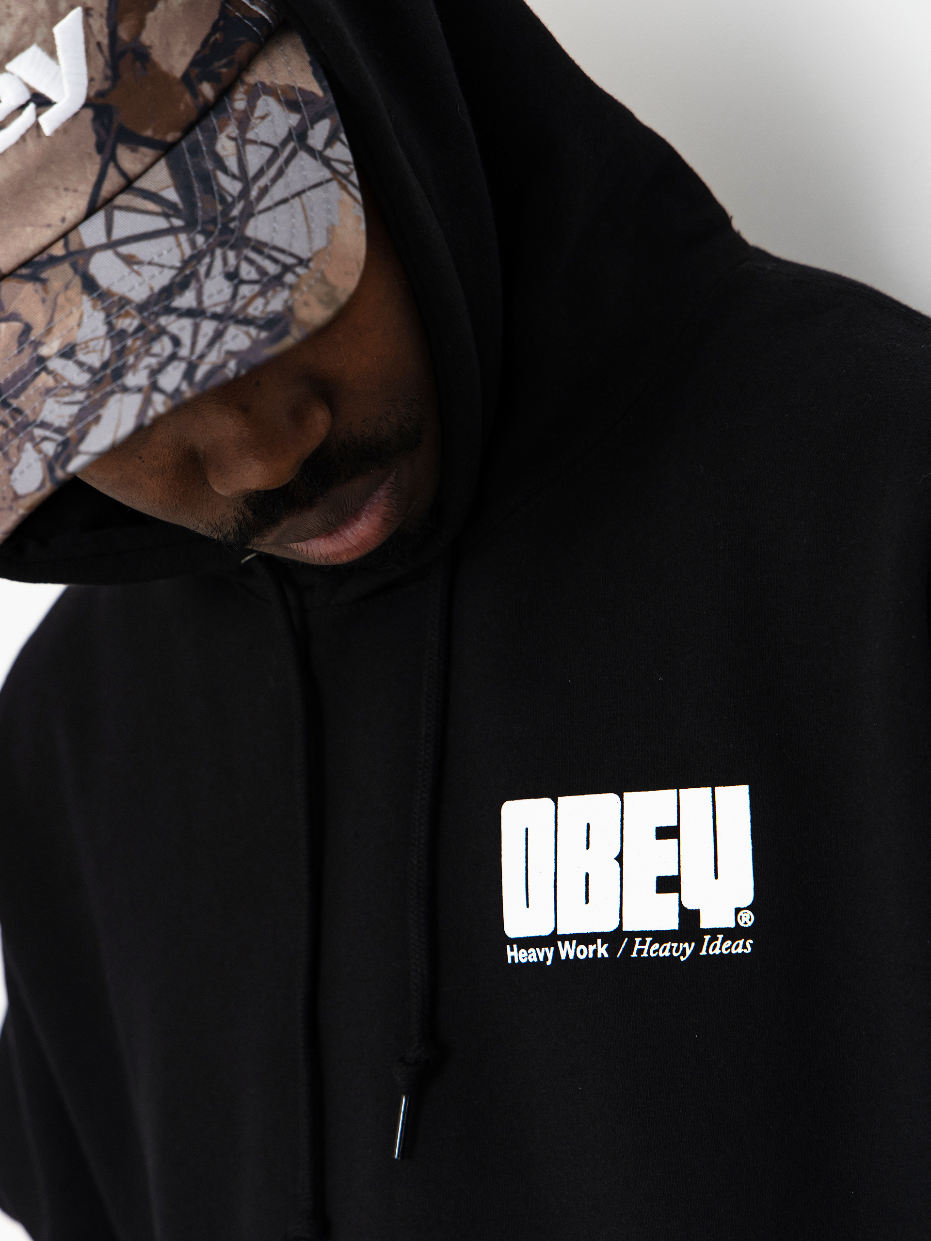 OBEY Heavy Ideas HD Kapucnis pulóver (black)