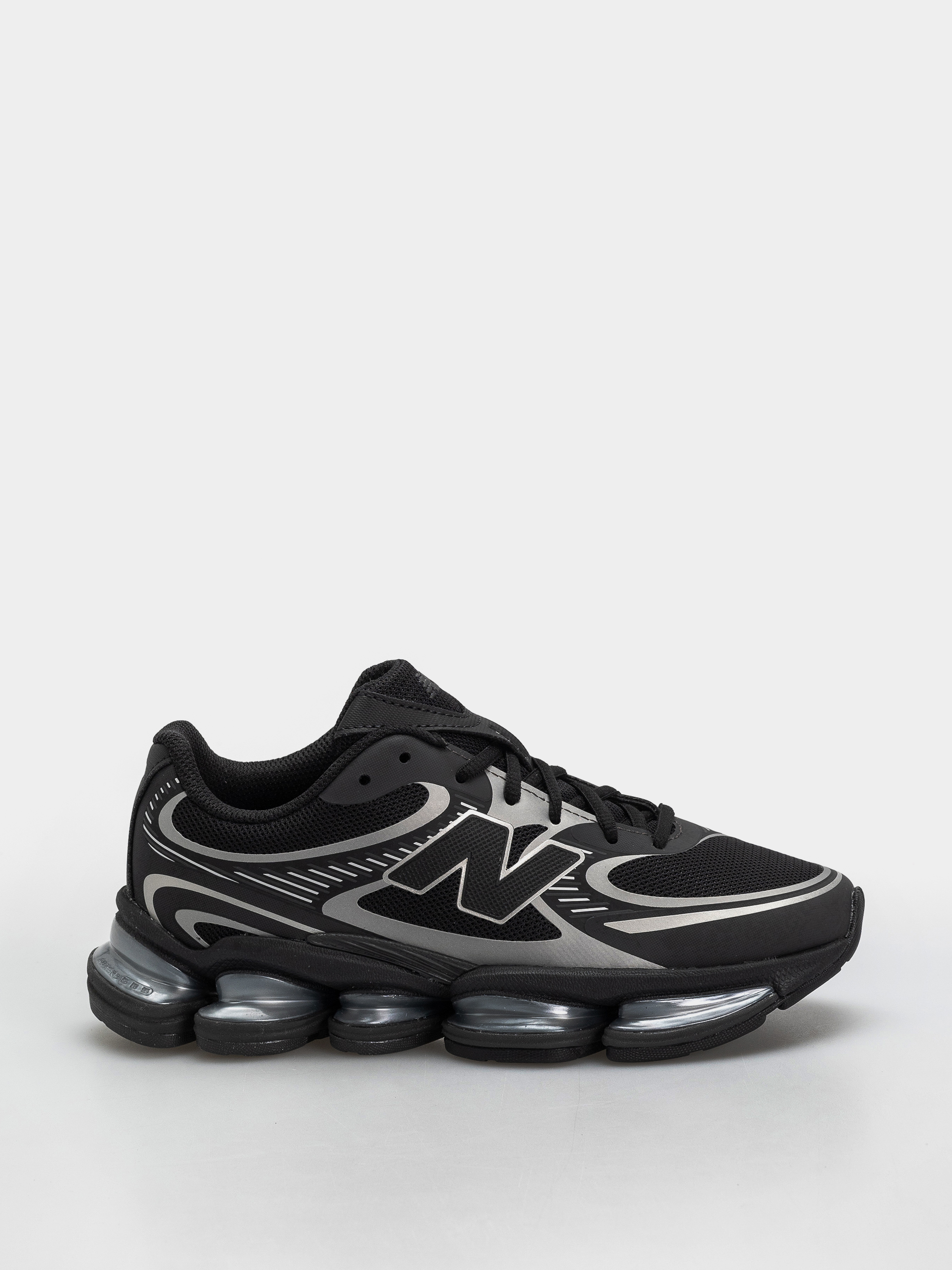 New Balance 2000 Cipu0151k (black/silver metallic)