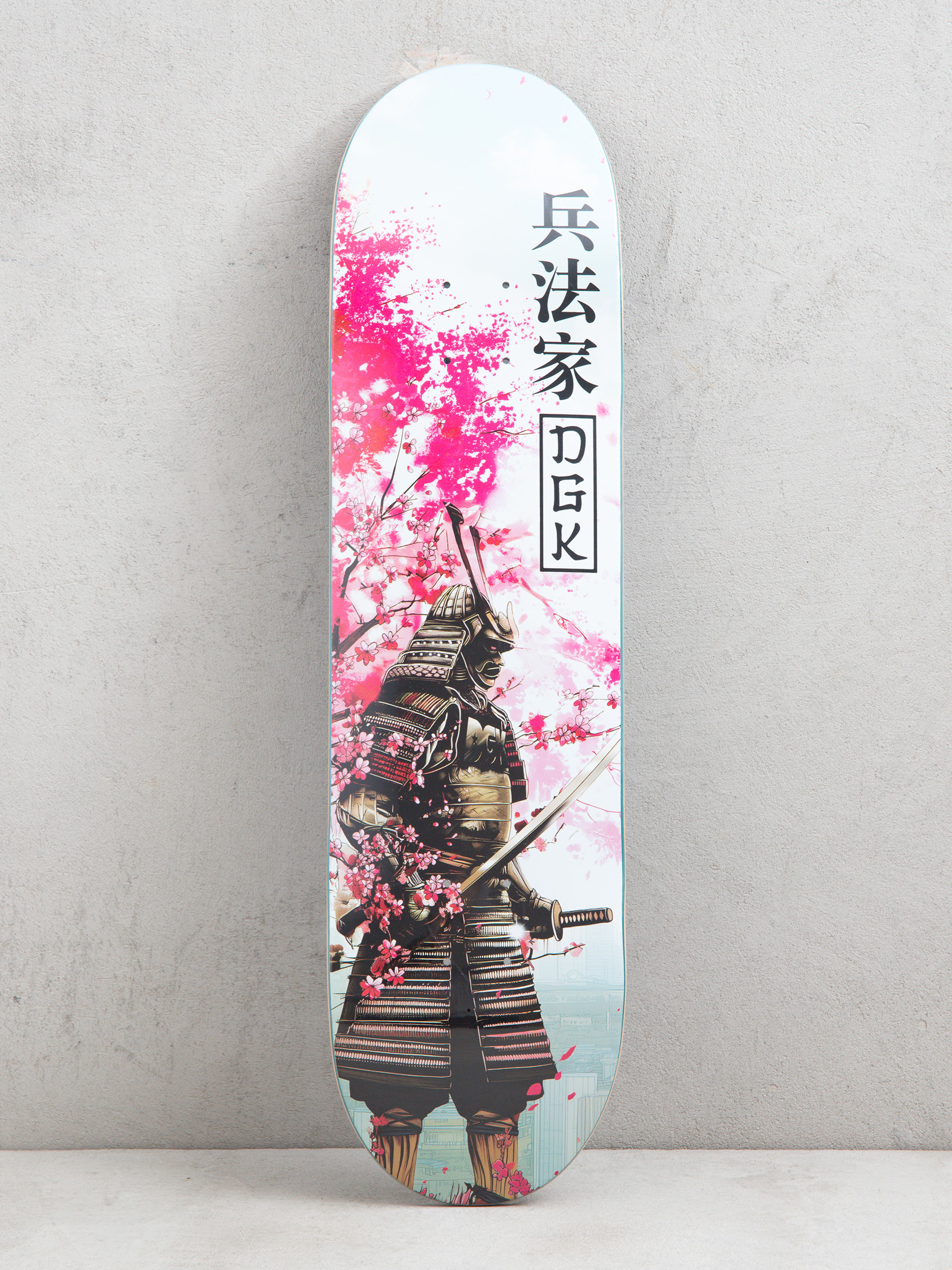 Gördeszka lap DGK Art Of War