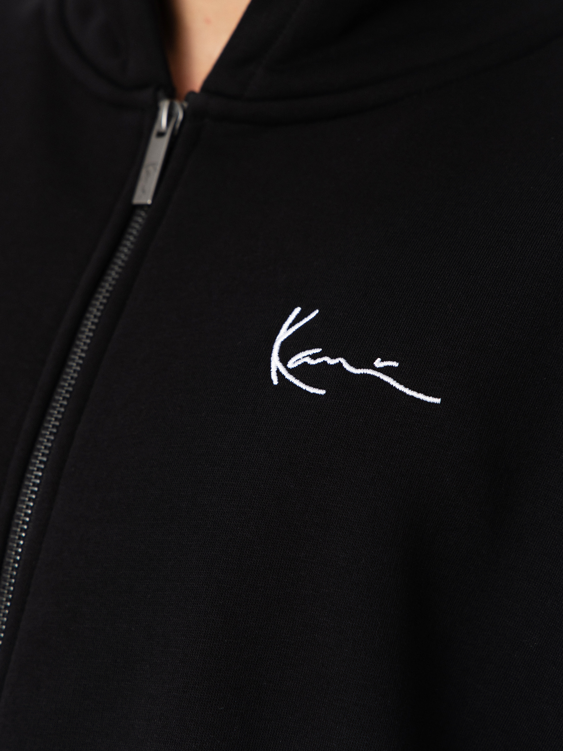 Karl Kani Chest Signature Essential ZHD Kapucnis pulóver (black)