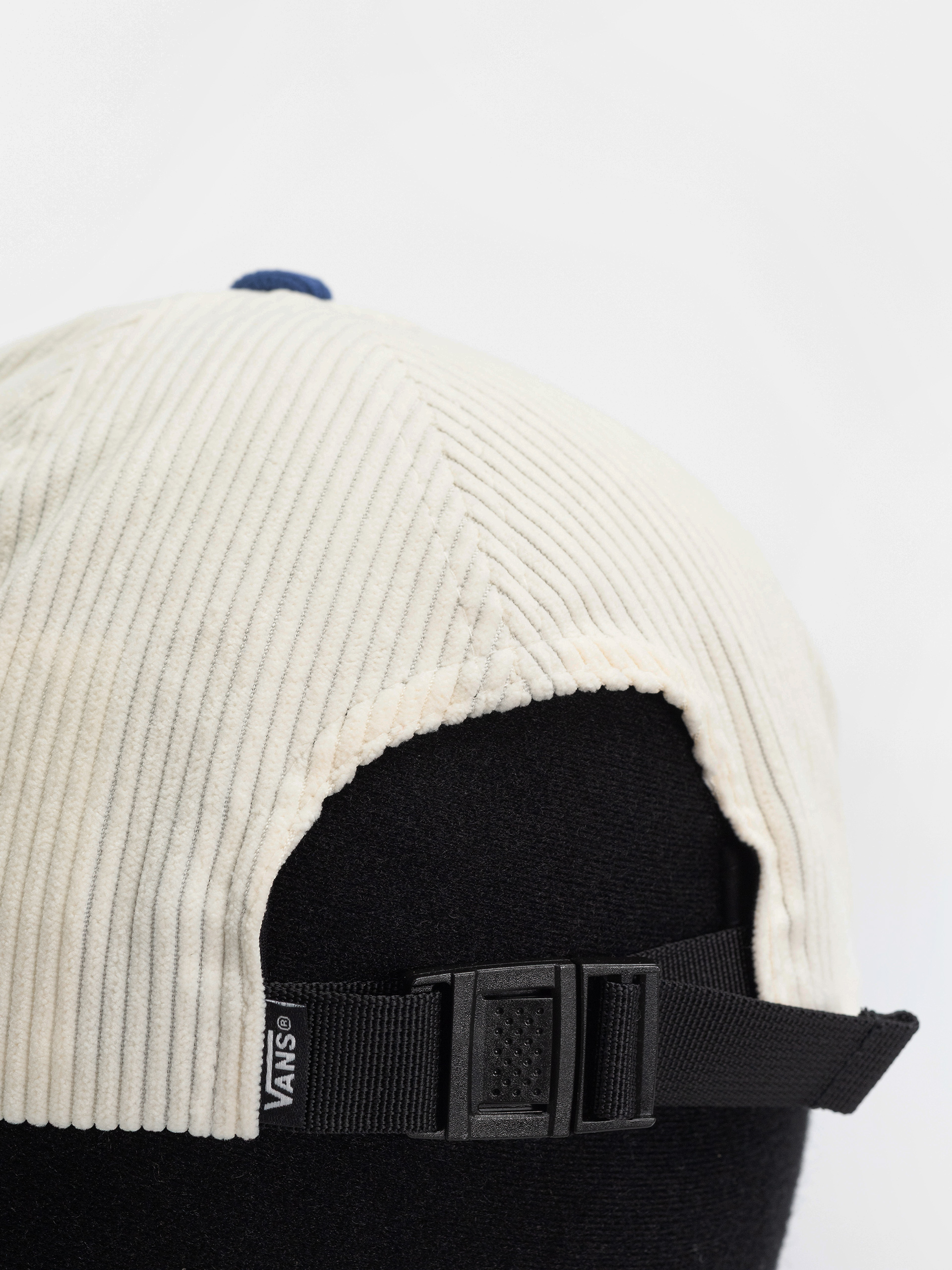 Vans Wavy Script Jockey Baseball sapka (trbl)