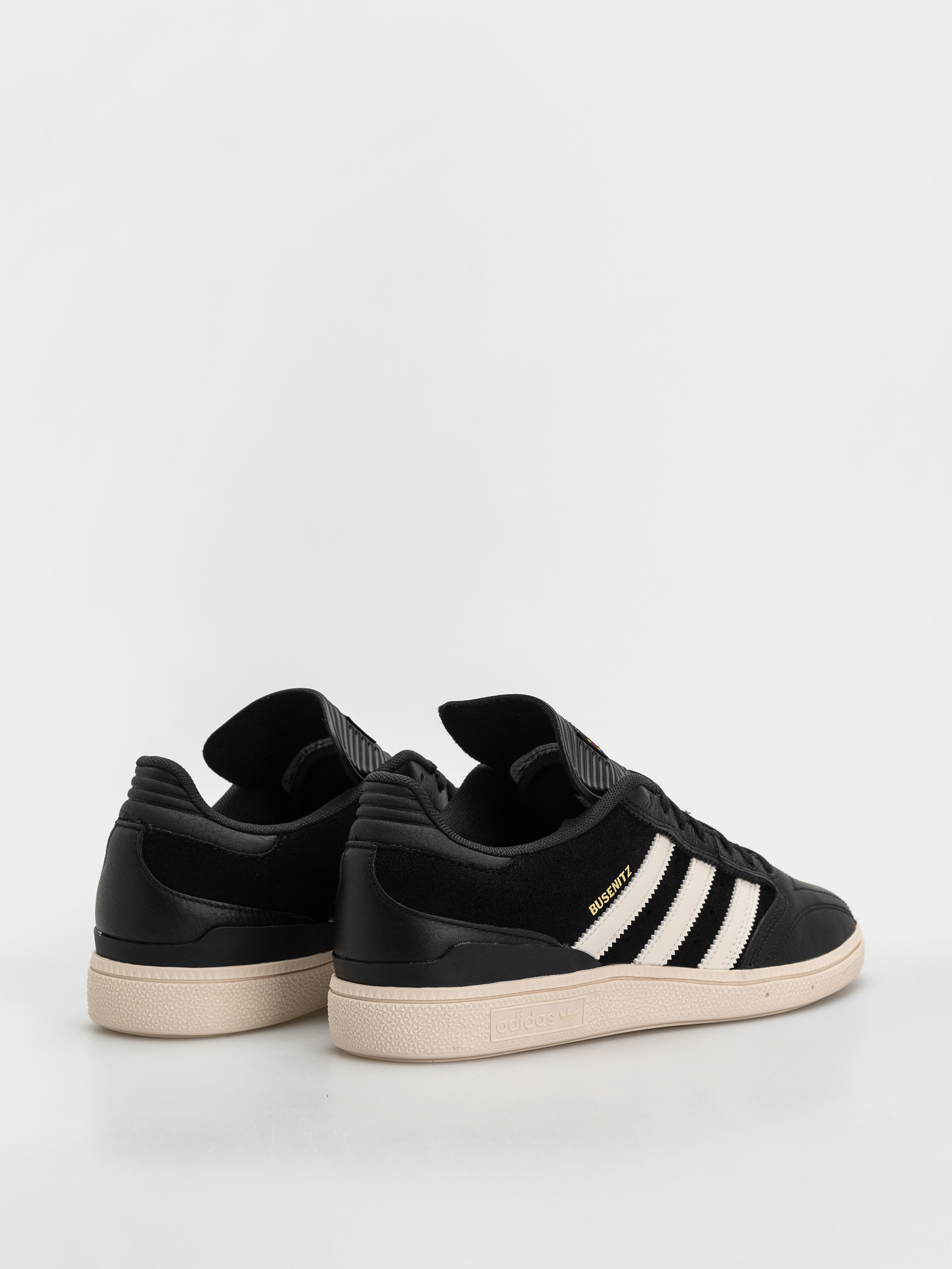 adidas Busenitz Cipők (cblack/cwhite/goldmt)
