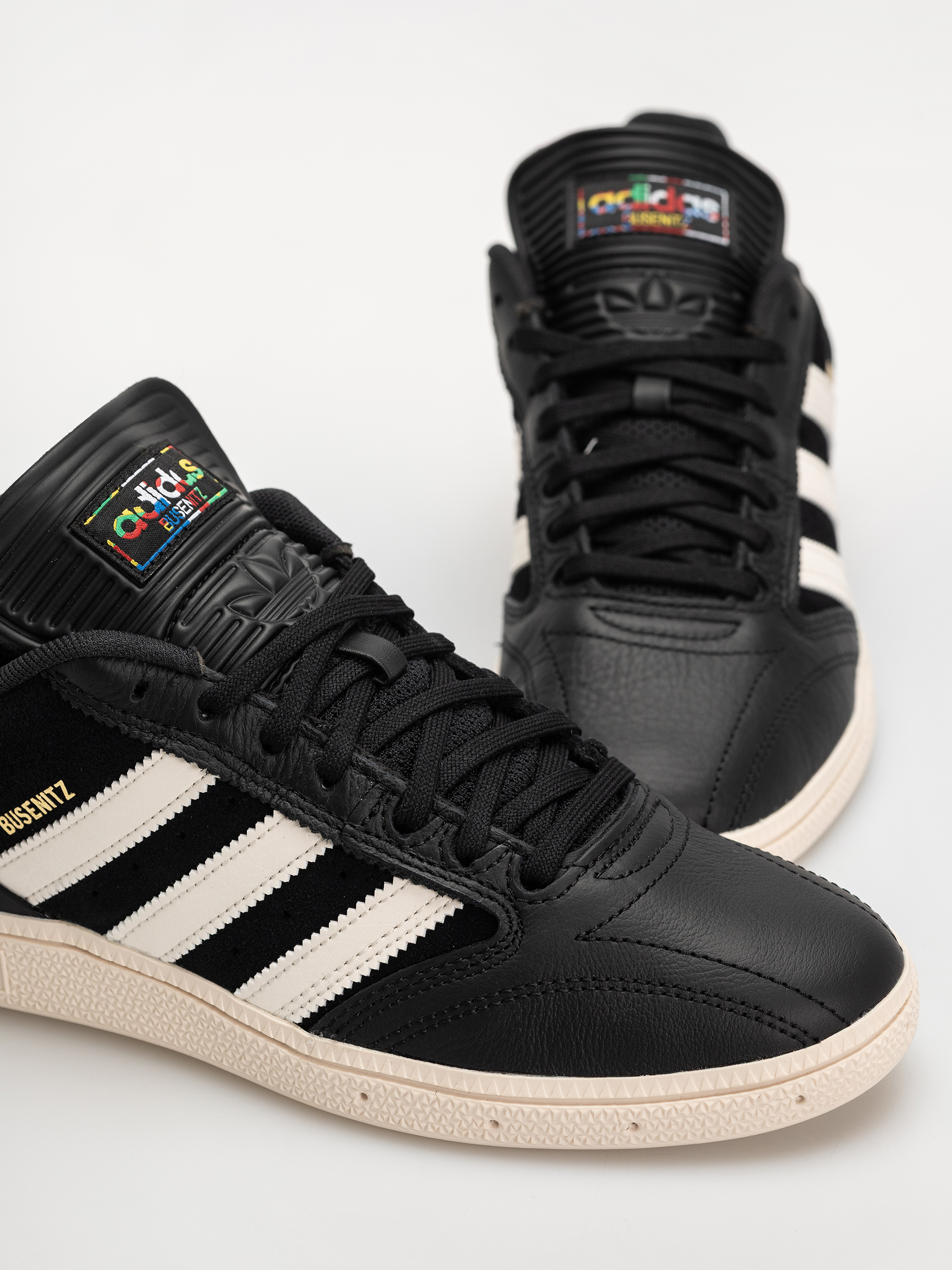 adidas Busenitz Cipők (cblack/cwhite/goldmt)