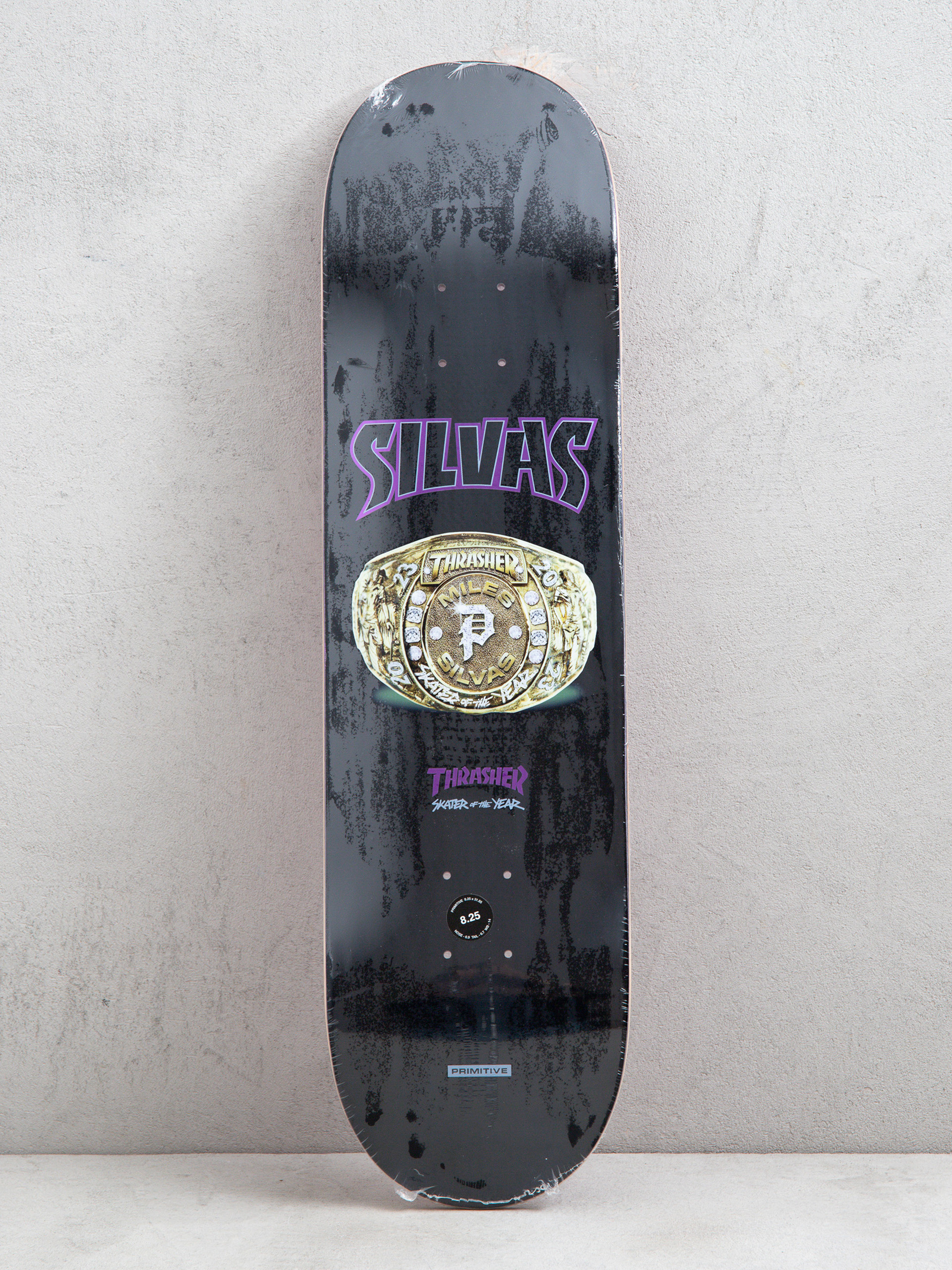 Gördeszka lap Primitive Silvas Soty