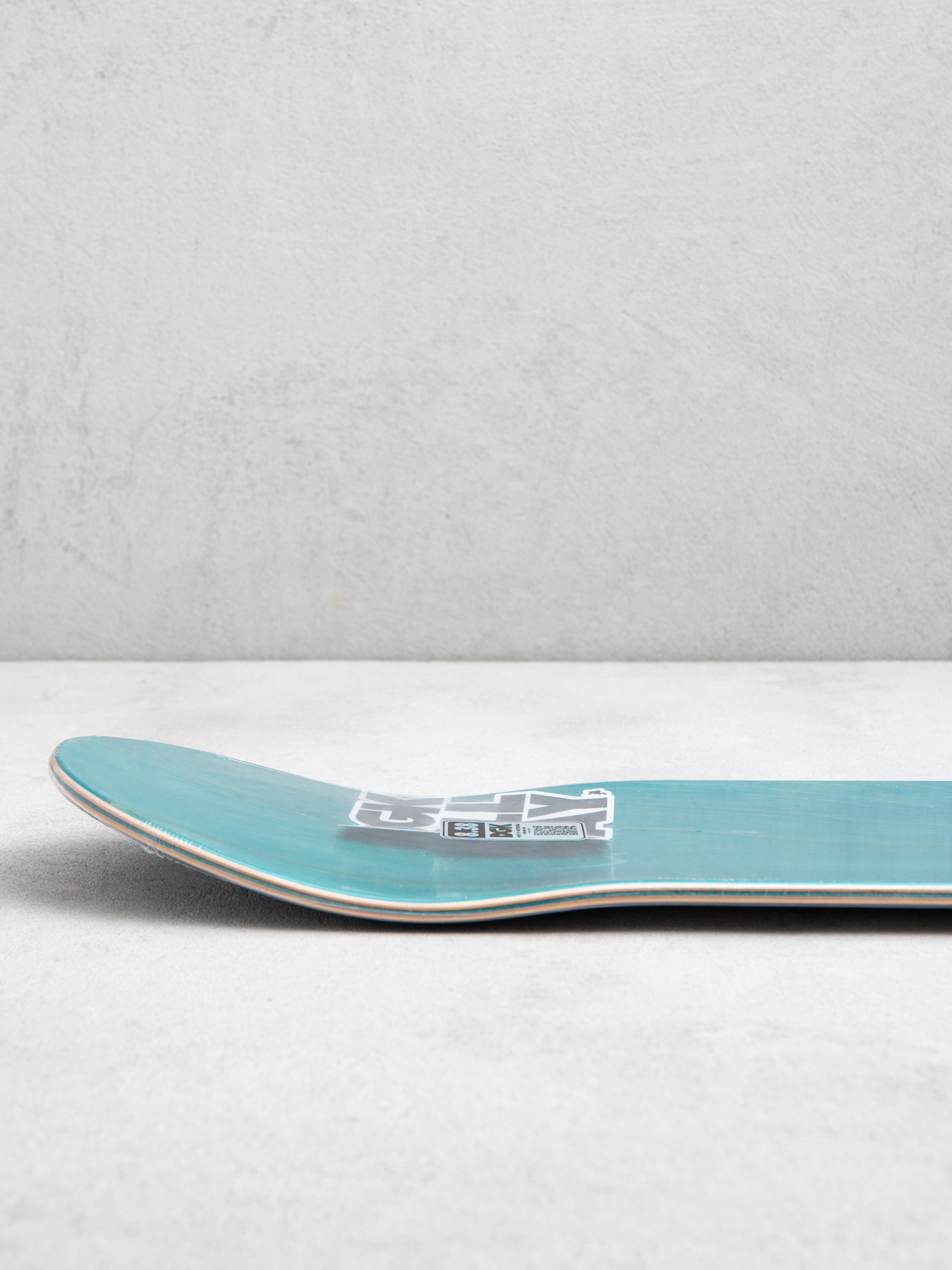 Gördeszka lap DGK Mazzari Lineage