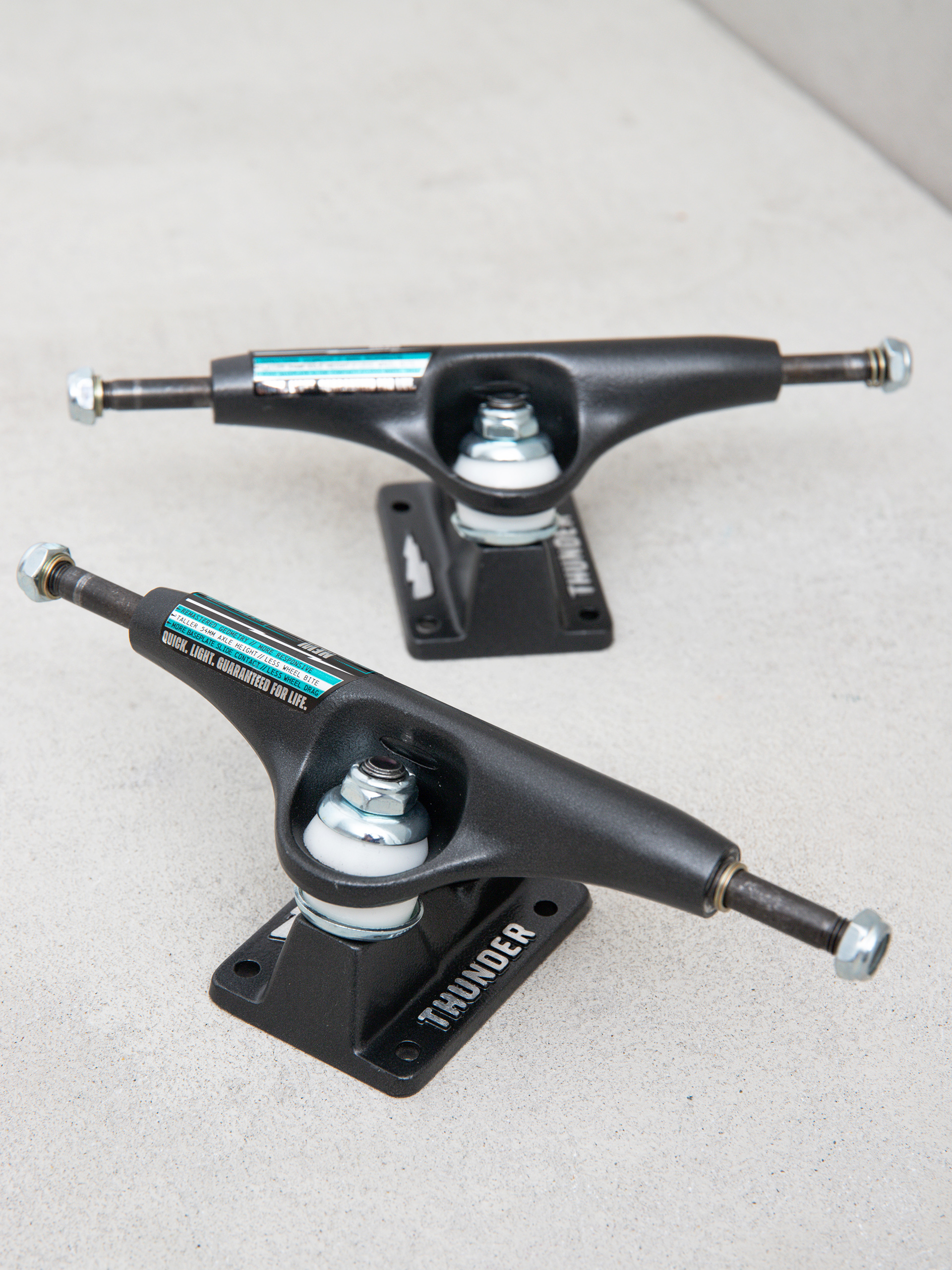 Thunder Team T II Voltage Gördeszka felfüggesztés (dk.grey)