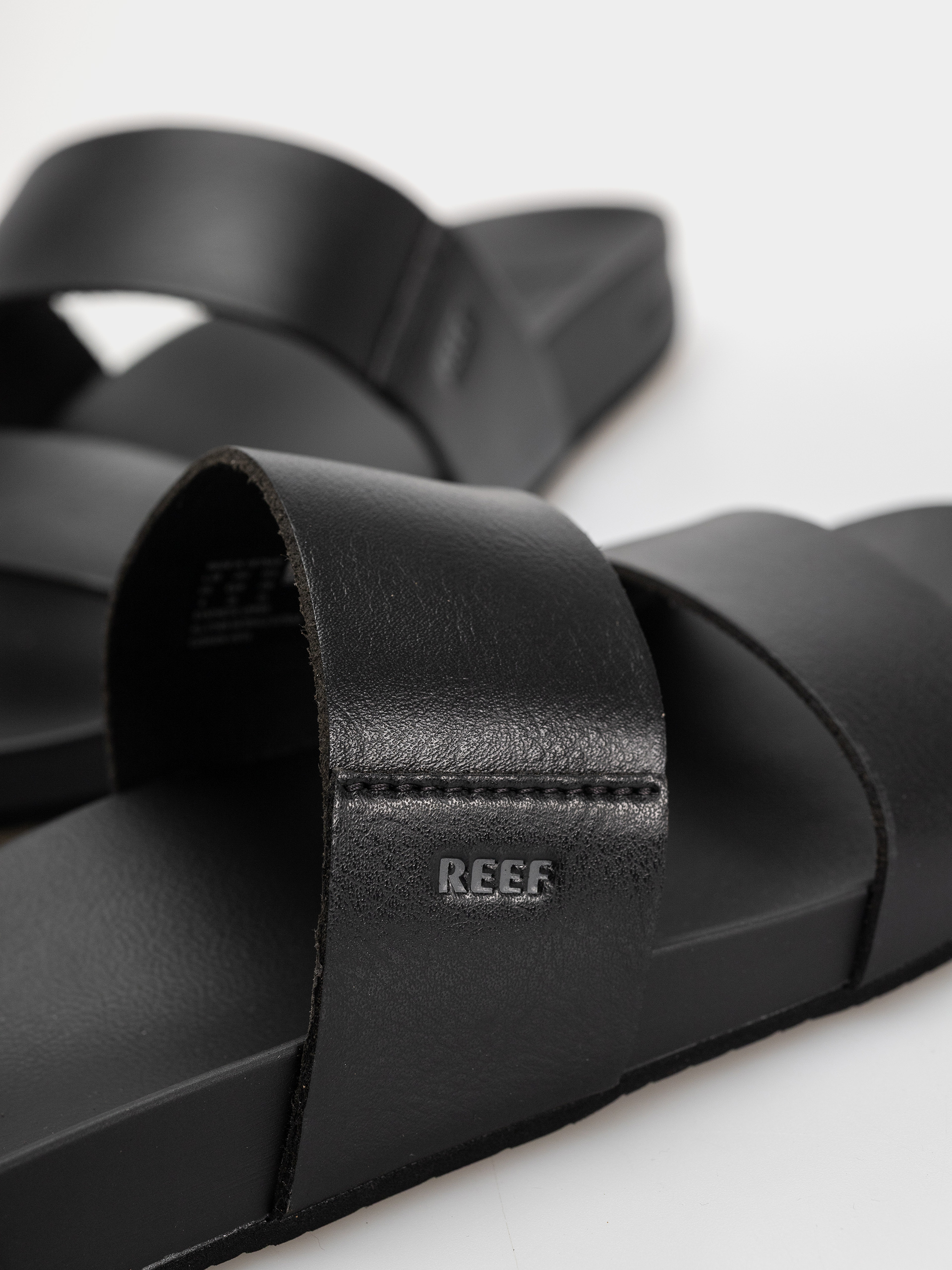 Reef Cushion Vista Wmn Flip-flop papucsok (black)