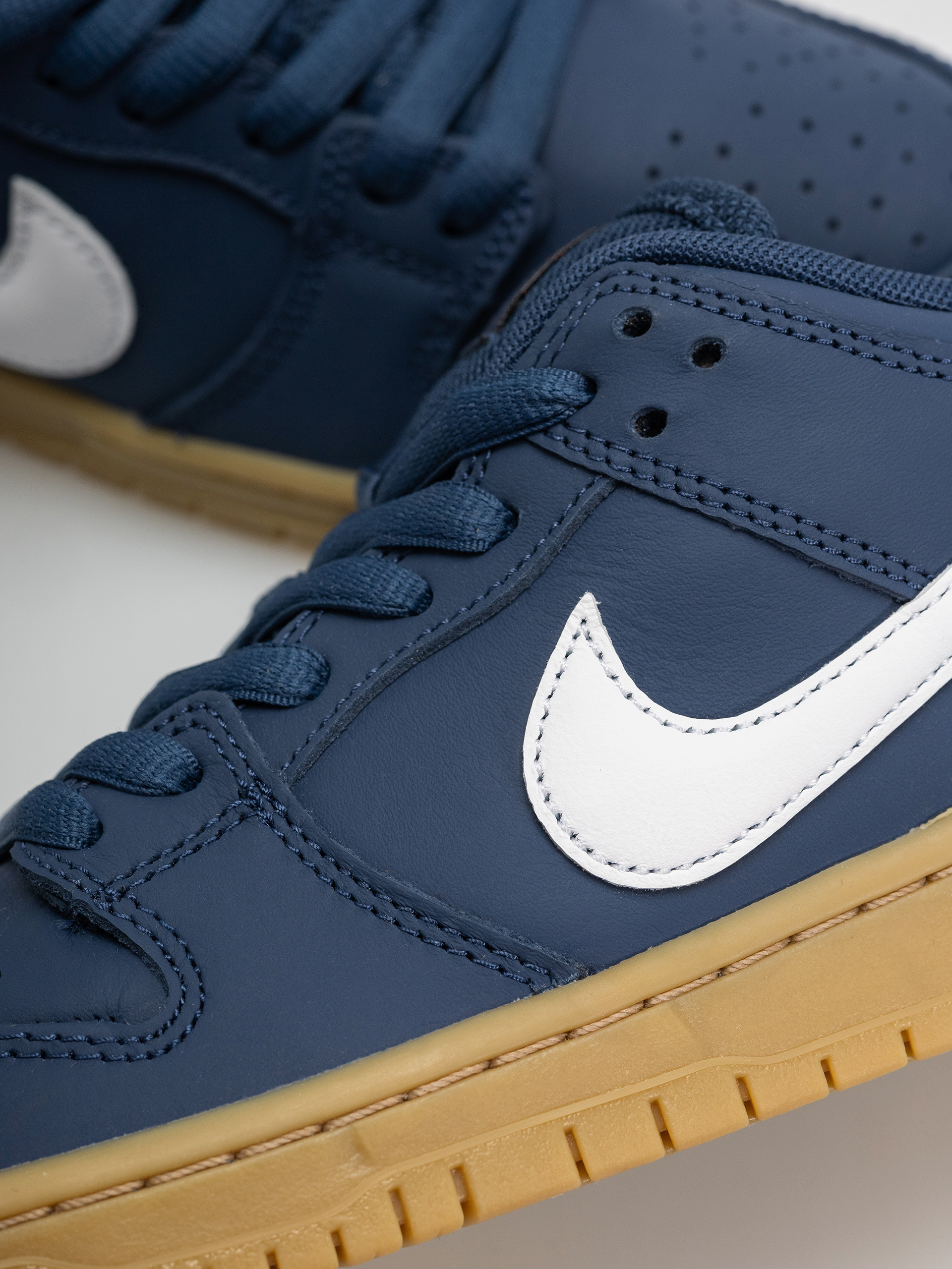 Nike SB Dunk Low Pro Cipők (navy/white navy gum light brown)