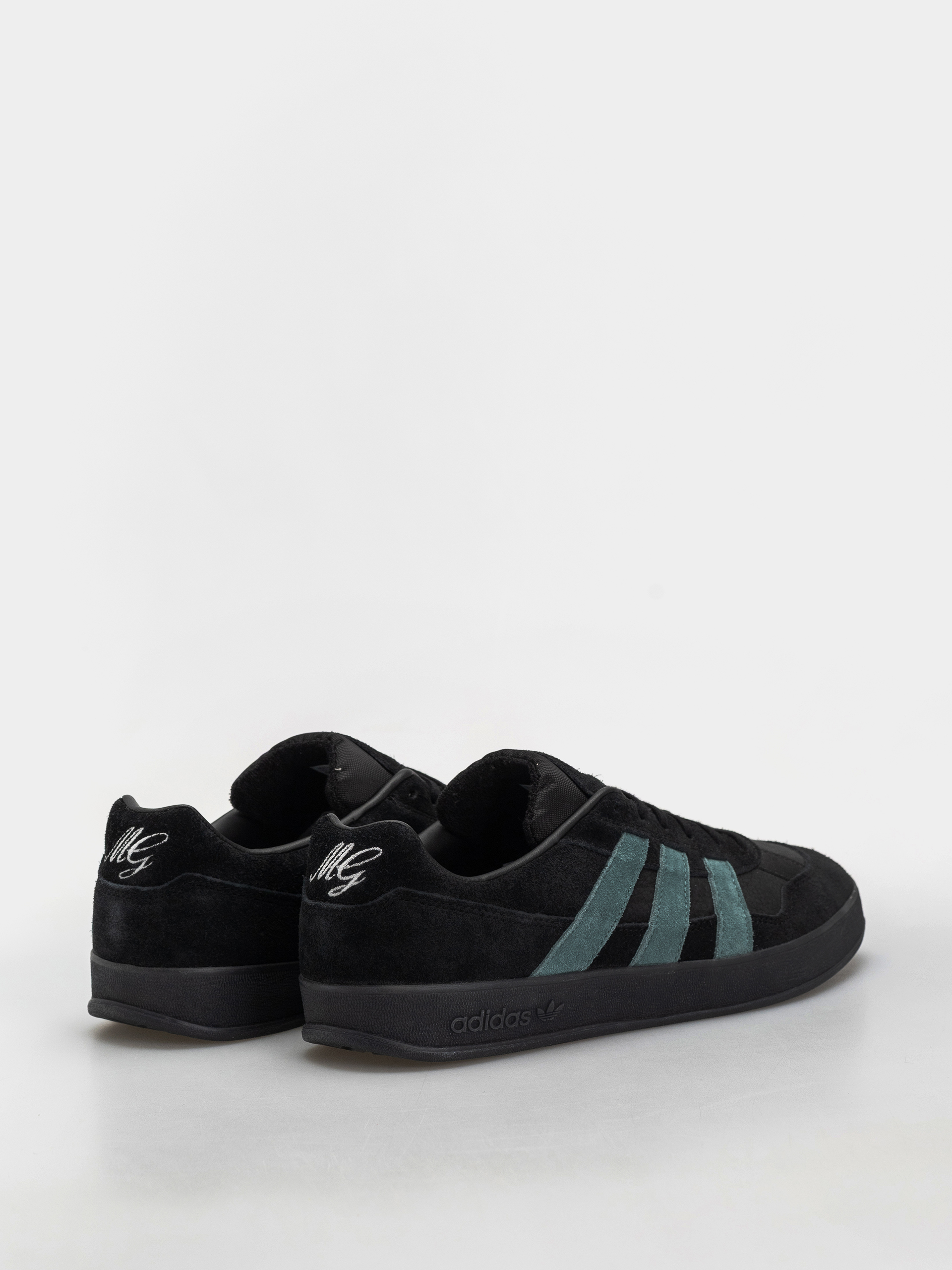 adidas Aloha Super Cipők (cblack/pretea/ftwwht)