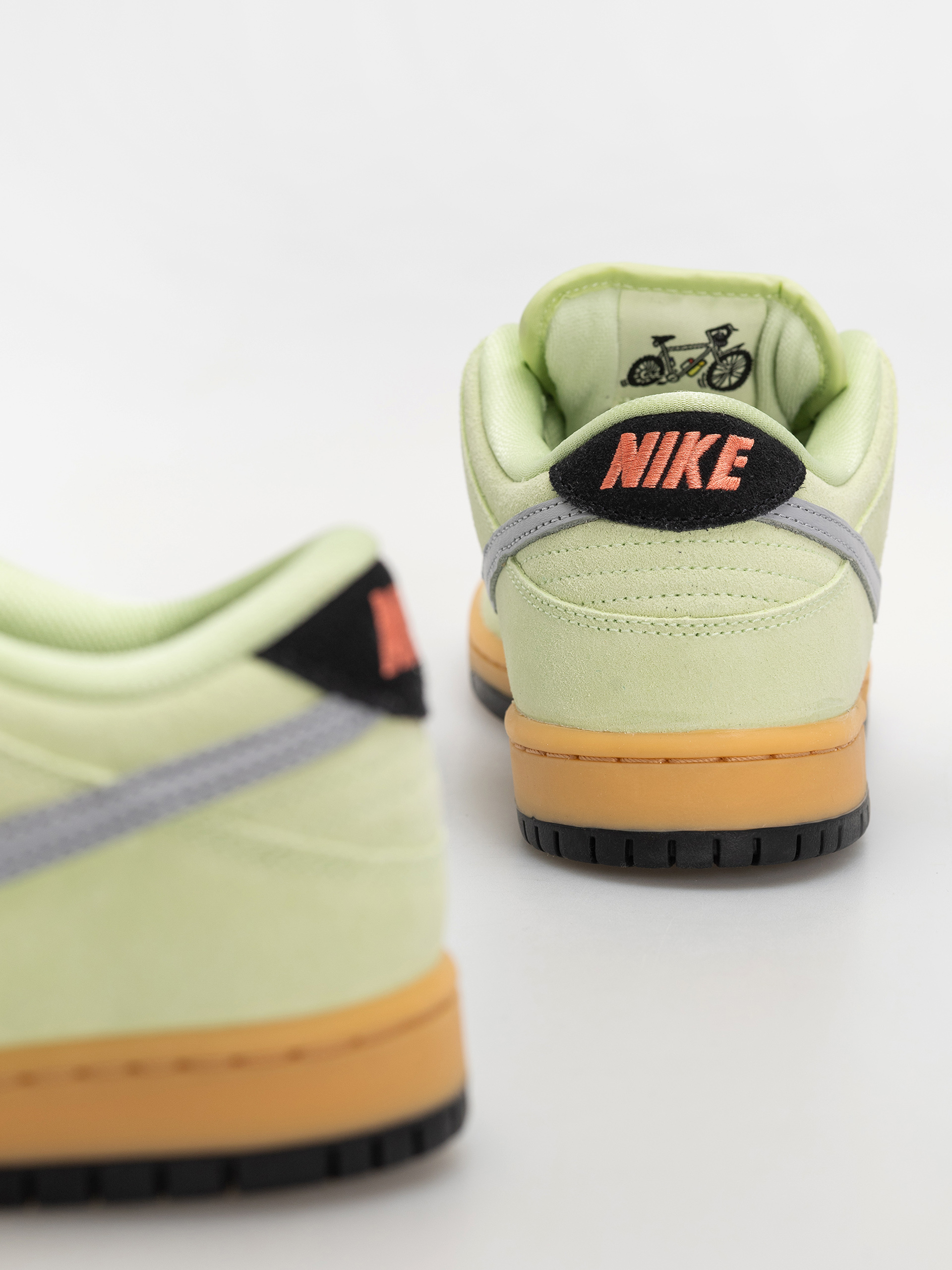 Nike SB Dunk Low Pro Prm Cipők (lt liquid lime/wolf grey black)