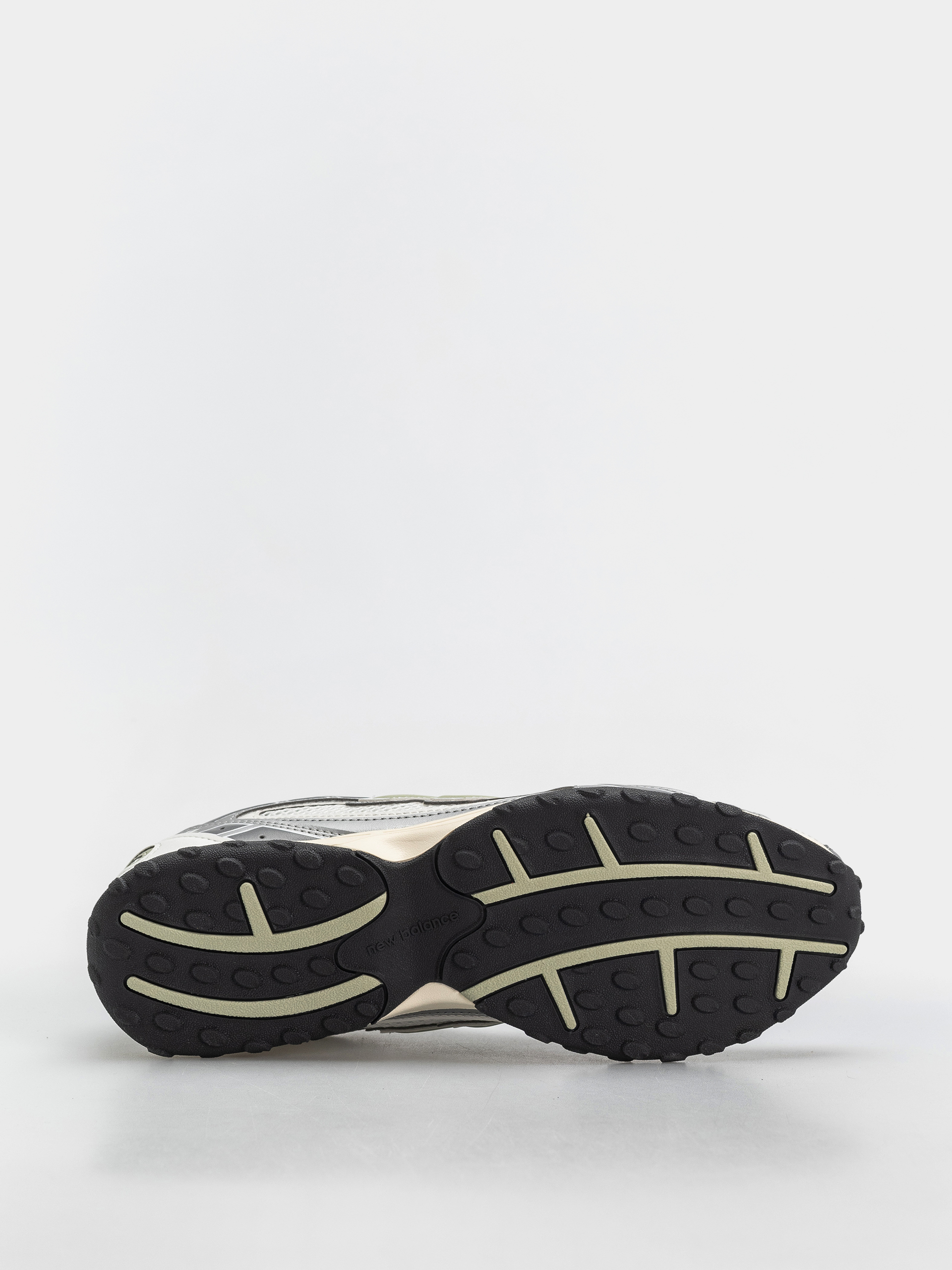 New Balance 204 Cipők (silver metallic/garter snake swb)