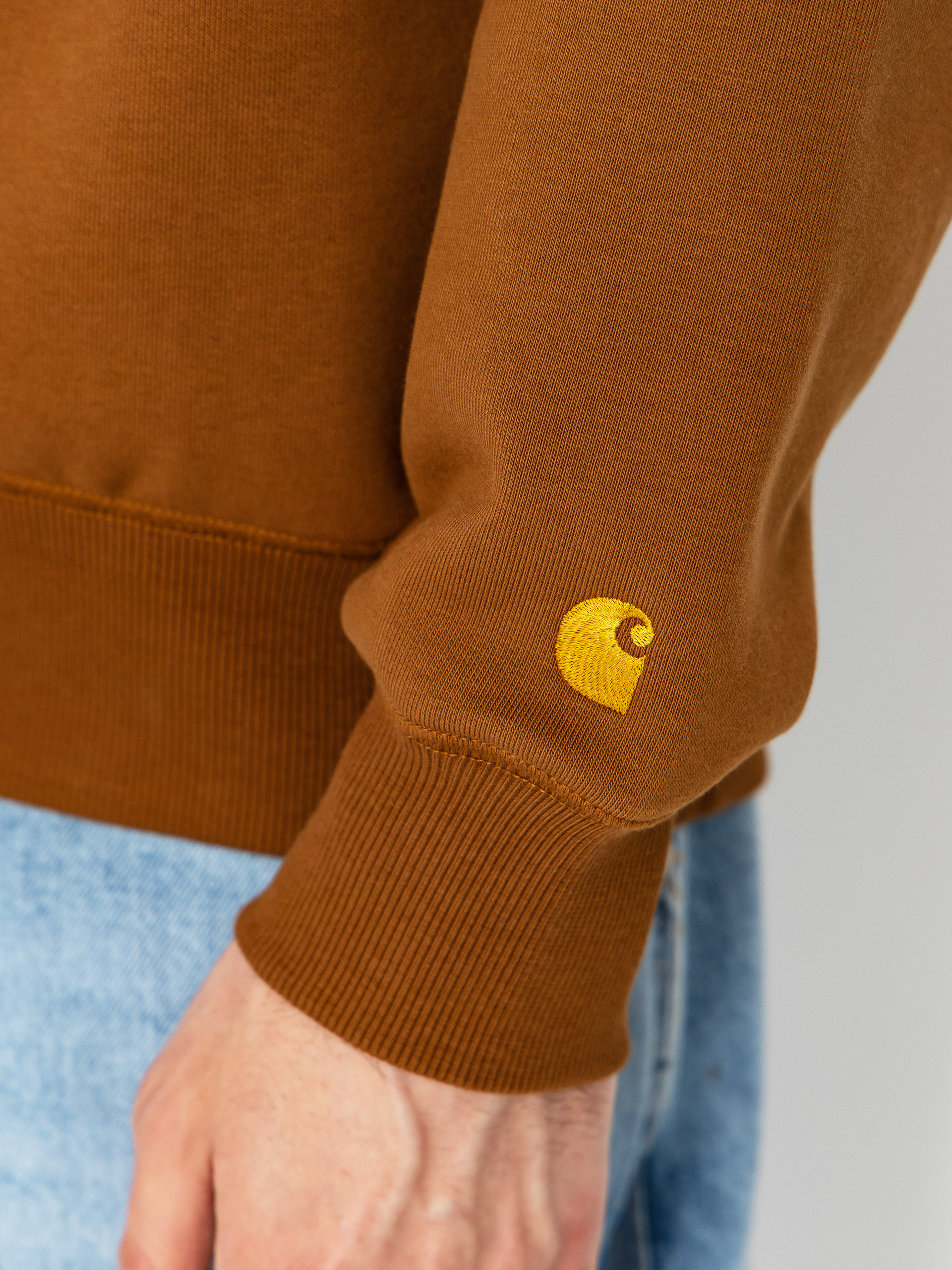 Pulóver Carhartt WIP Chase (hamilton brown/gold)