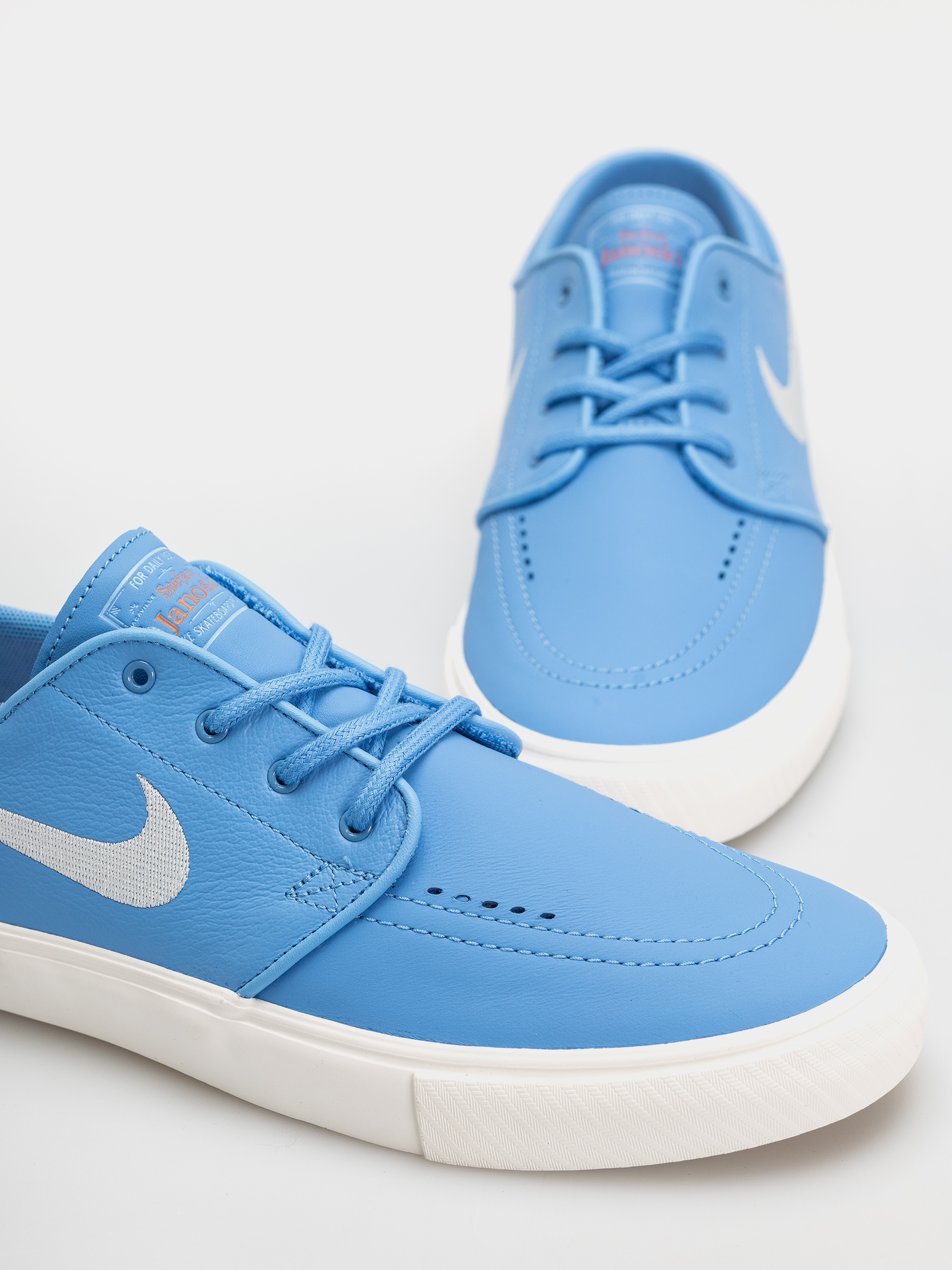 Nike SB Zoom Janoski OG+ ISO Cipők (university blue/sail university blue)