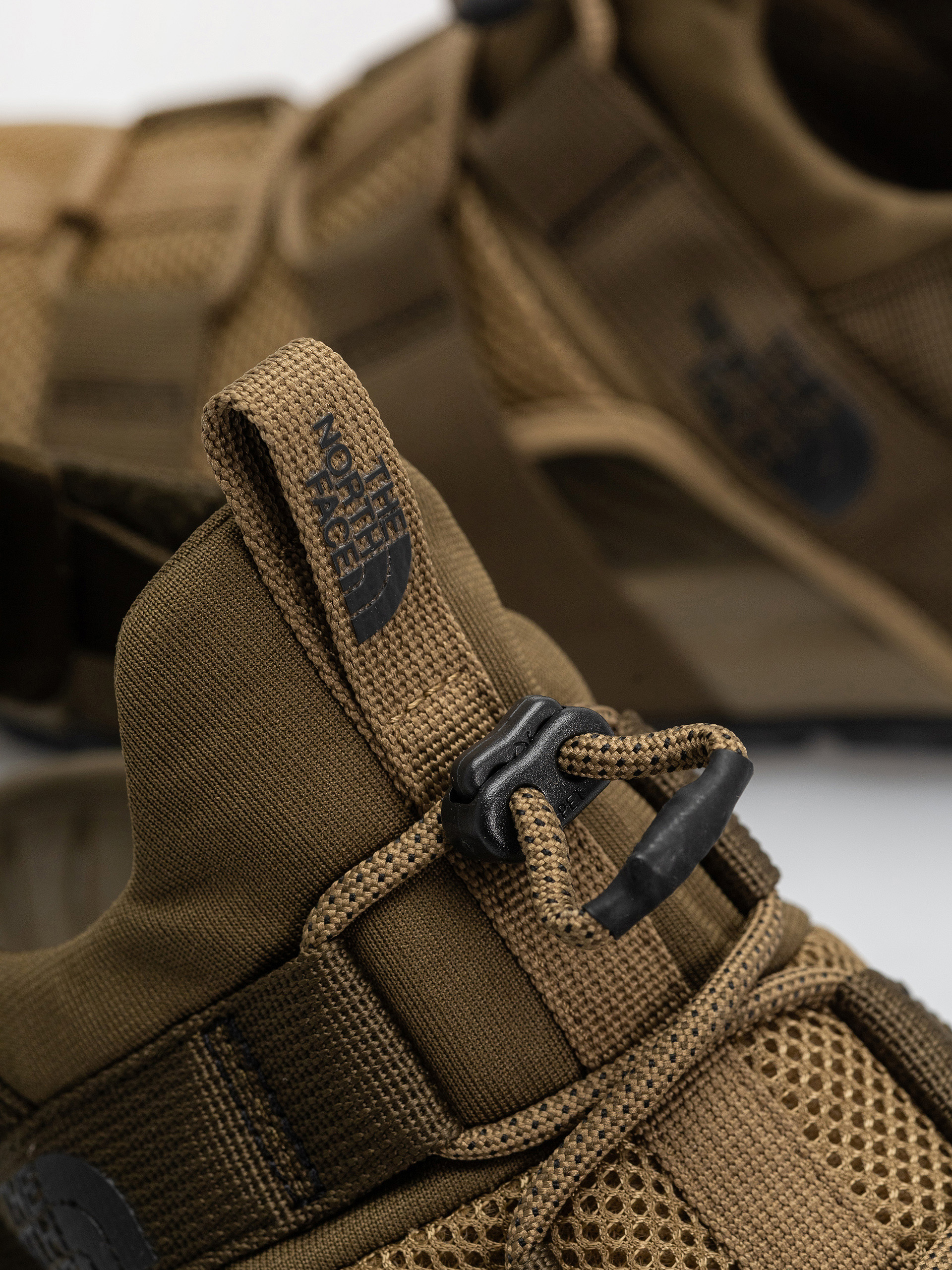 The North Face Explore Camp Szandálok (cedar/caraway s)