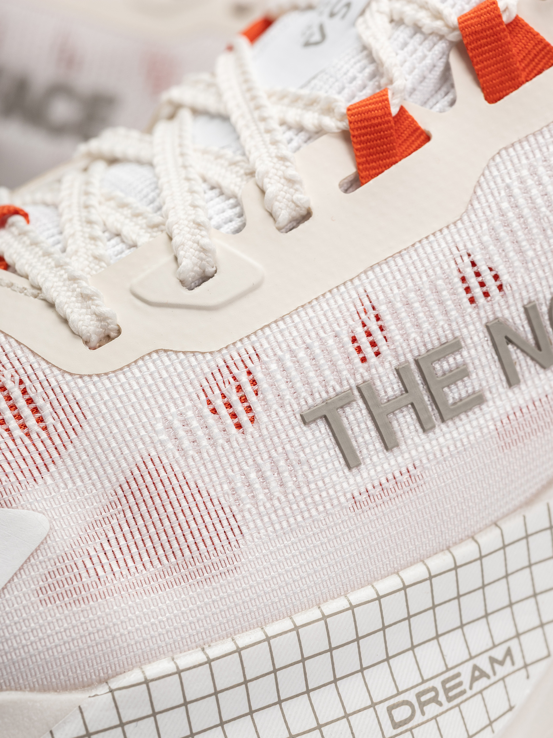 The North Face Altamesa 500 V2 Cipők (tnf white/lava)