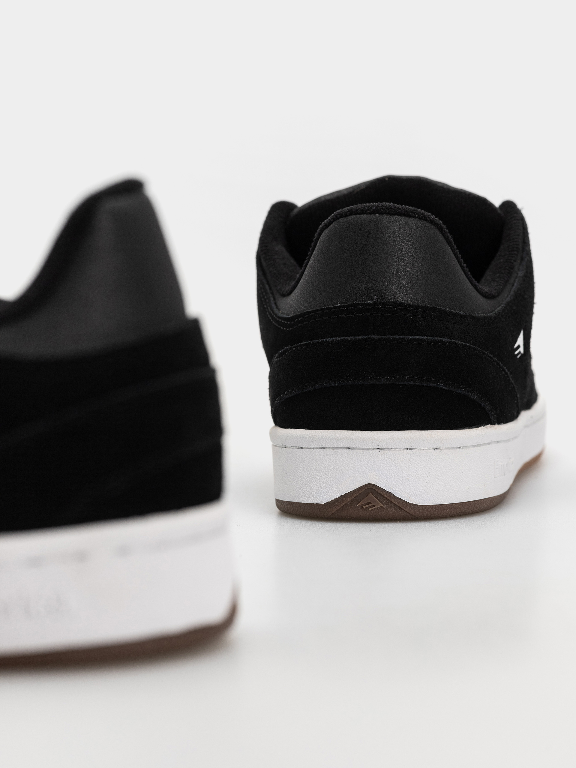 Emerica Mute Cipők (black/white)