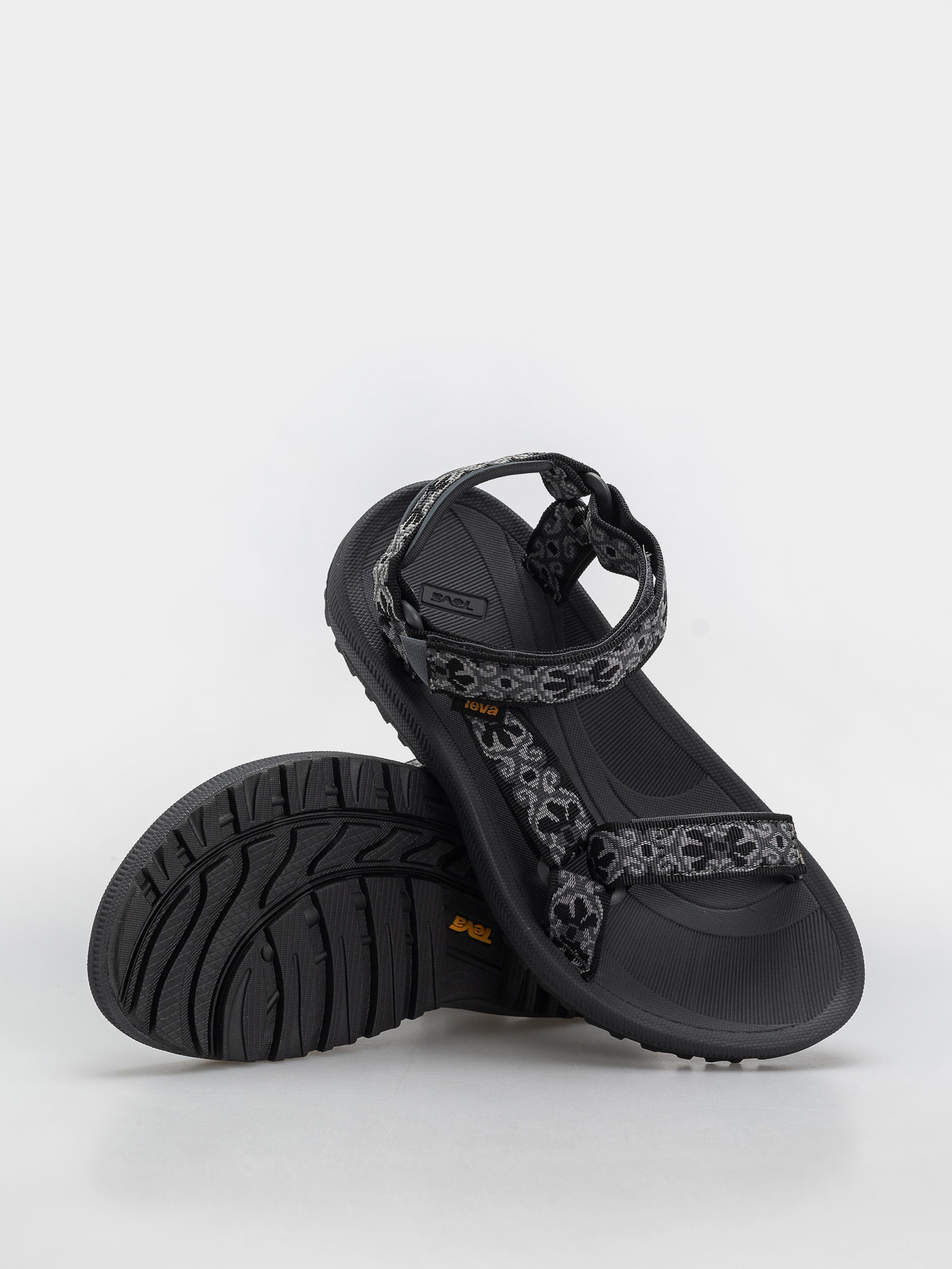 Teva Winsted Szandálok Wmn (archive floral black/grey)