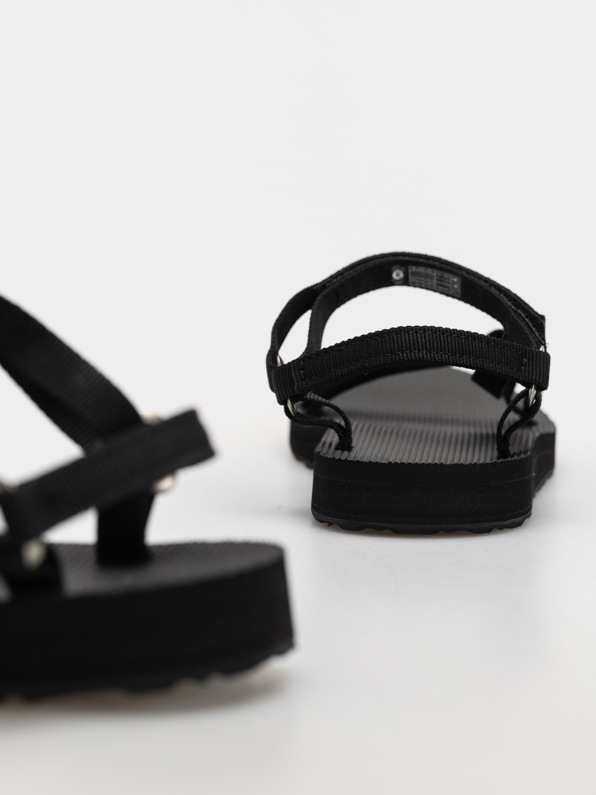 Teva Original Universal Slim Szandálok Wmn (black)