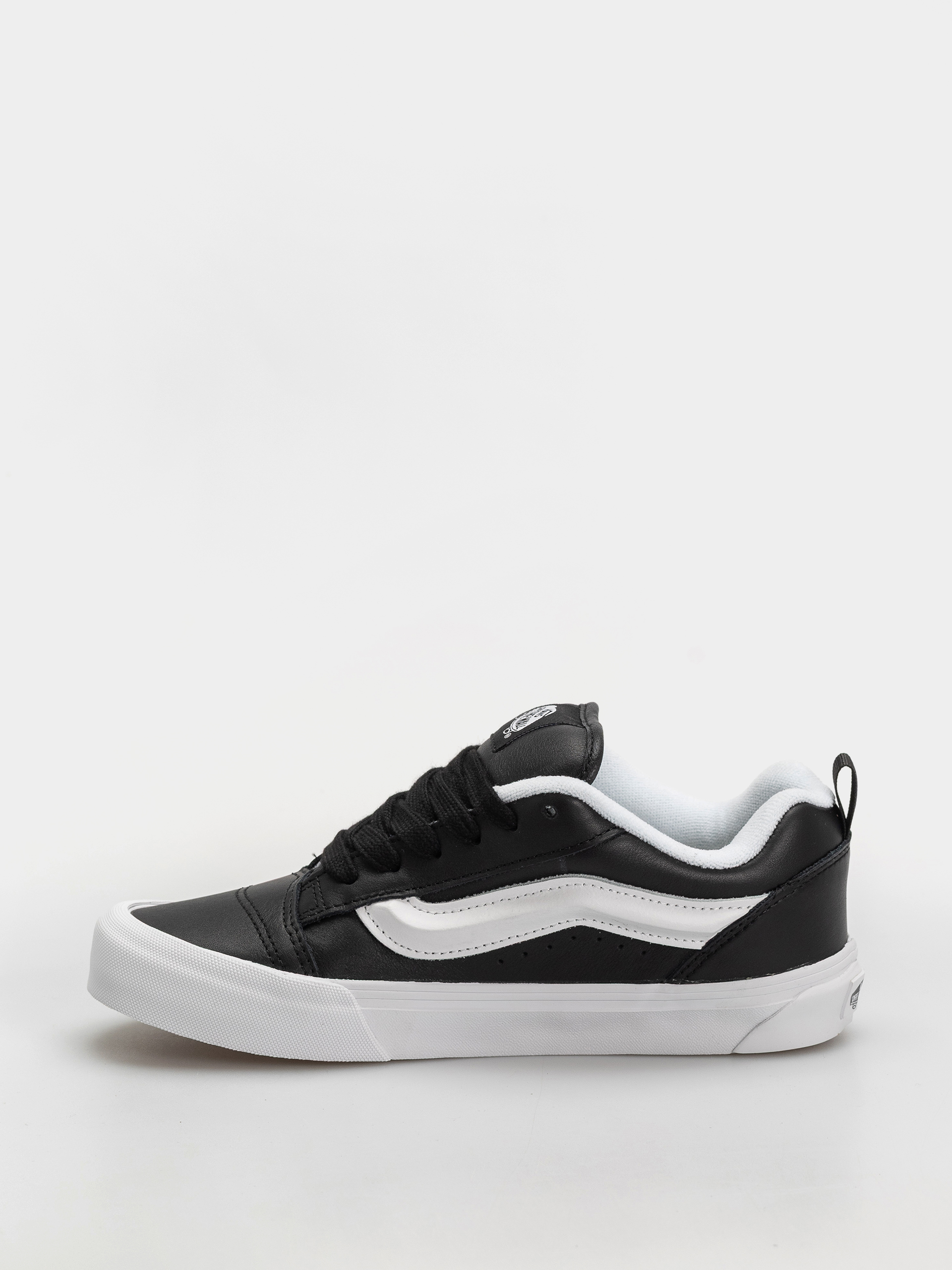Vans Knu Skool Cipők (black/true whit)