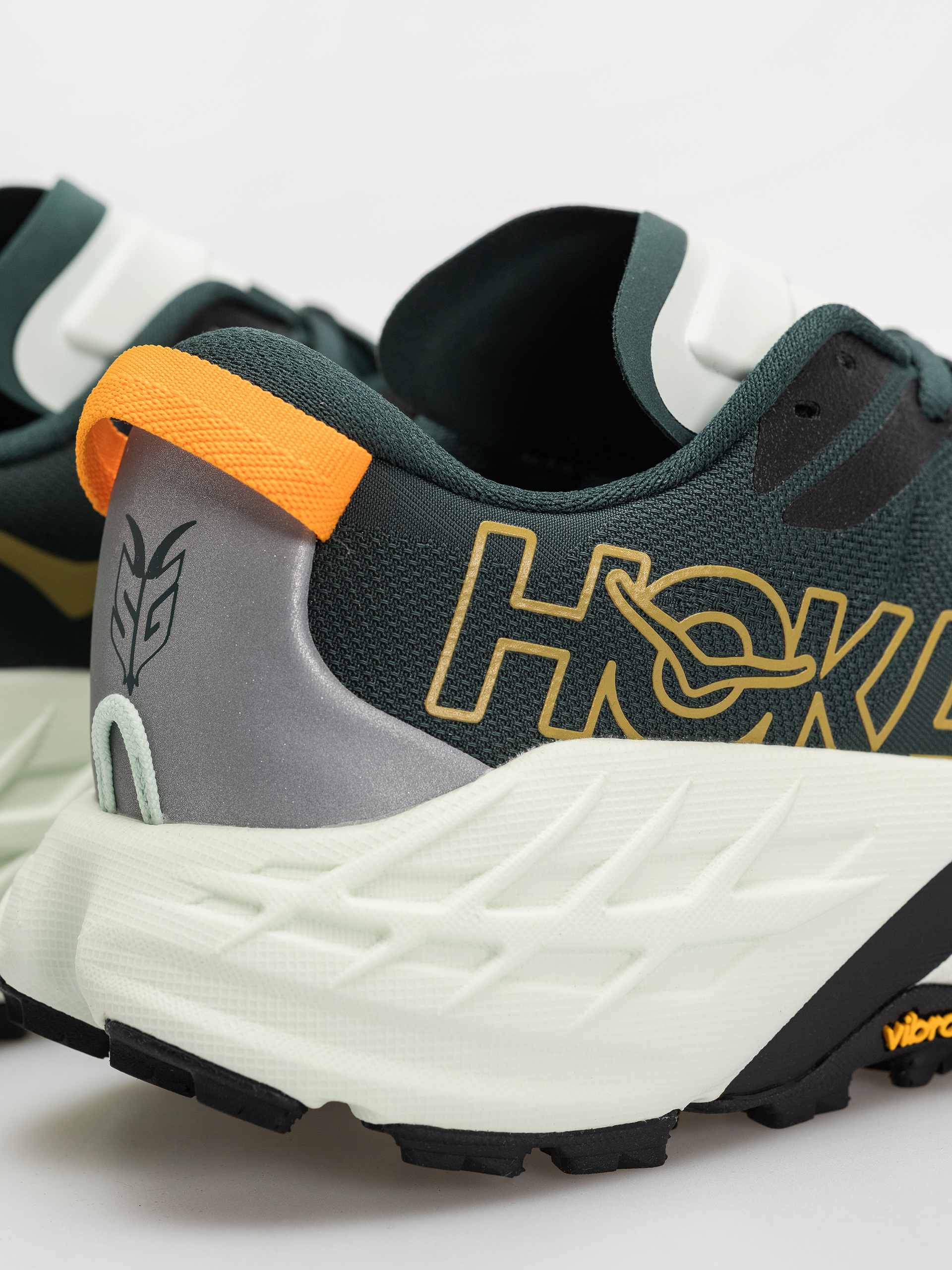 Hoka Speedgoat 7 Cipők (bay leaf/sea glass)