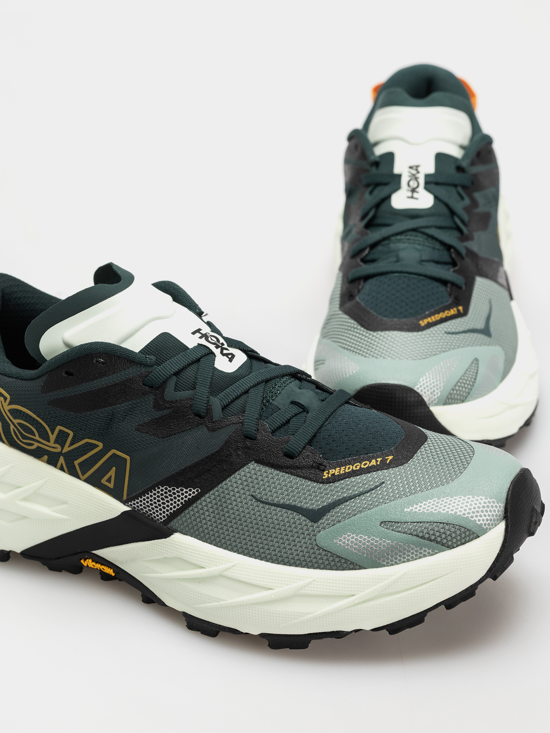 Hoka Speedgoat 7 Cipők (bay leaf/sea glass)