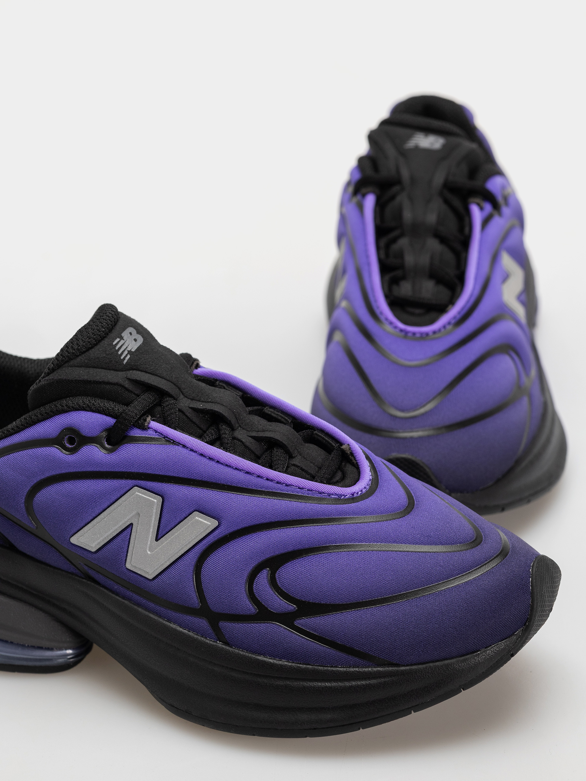 New Balance 5030 Cipők (black/electric indigo)