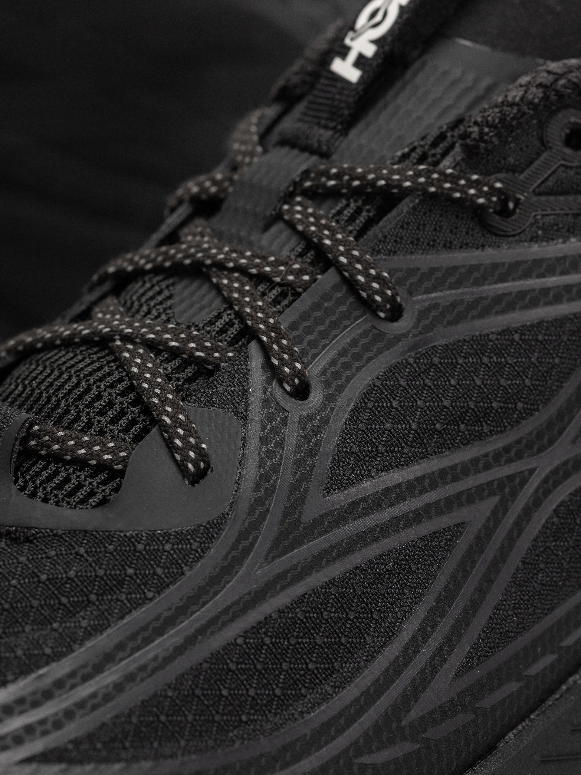 Hoka Mach Remastered Cipők (obsidian/obsidian)
