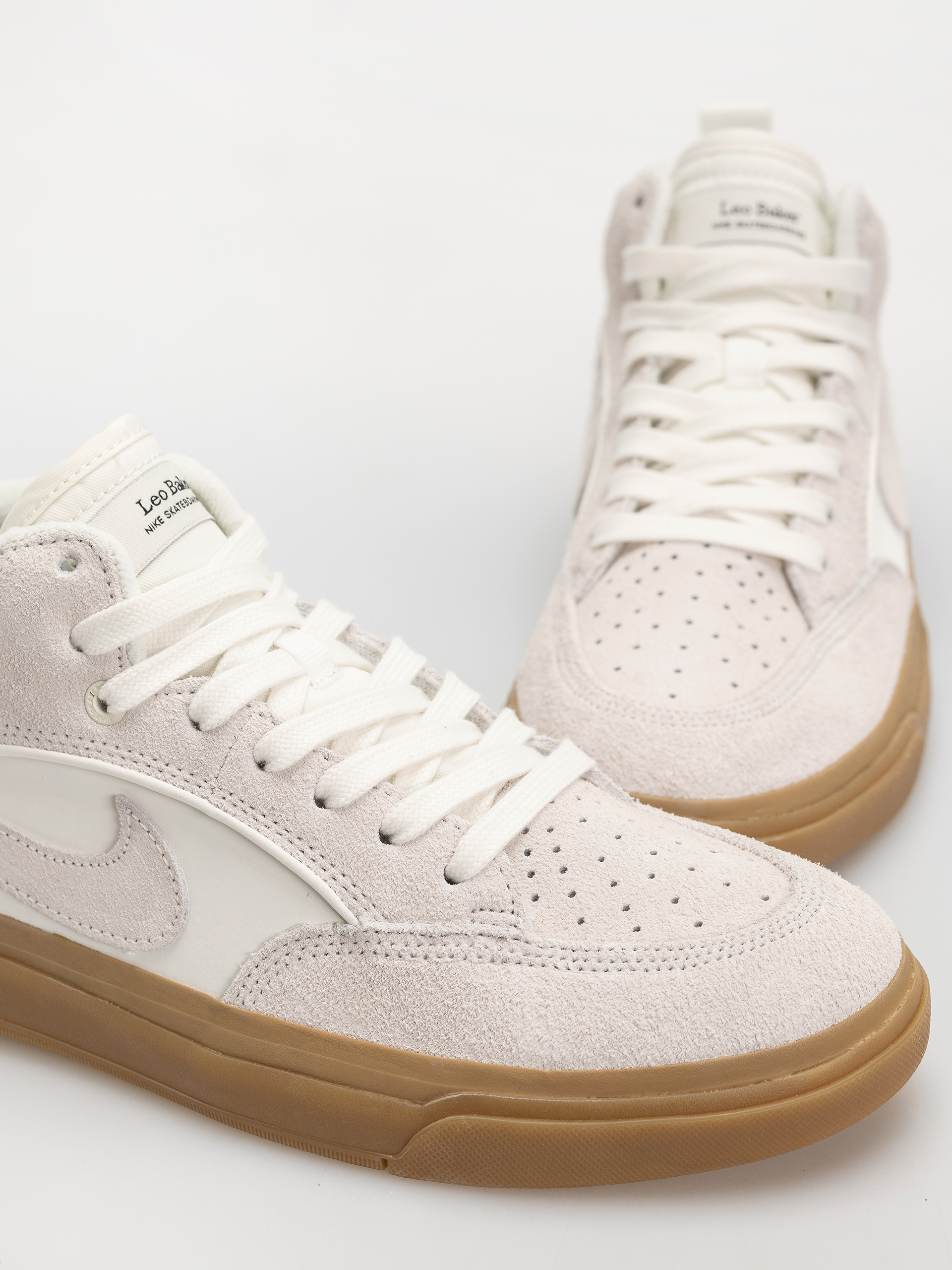 Nike SB React Leo Cipők (sail/sail/sail/gum light brown)
