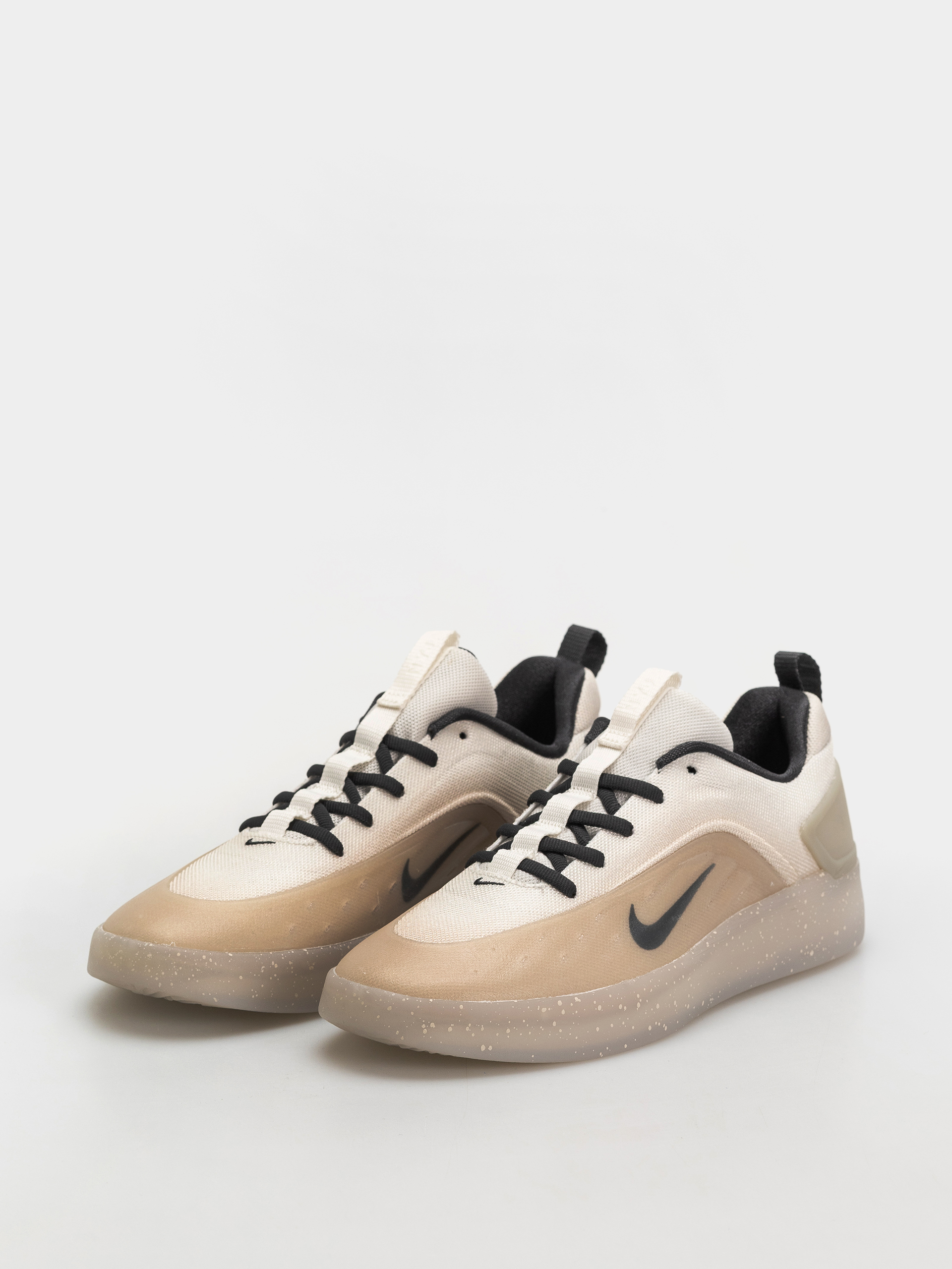 Nike SB Zoom Nyjah 4 Cipők (desert khaki/dk smoke grey)