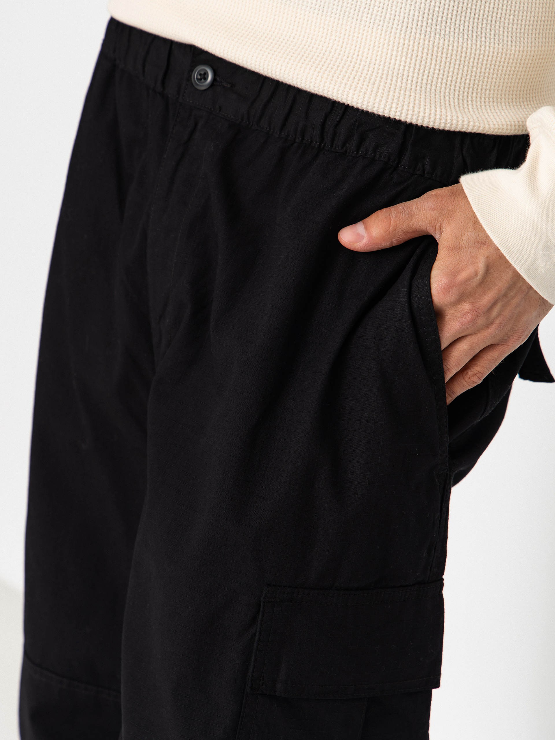 Carhartt WIP Jet Cargo Kisnadrág (black)