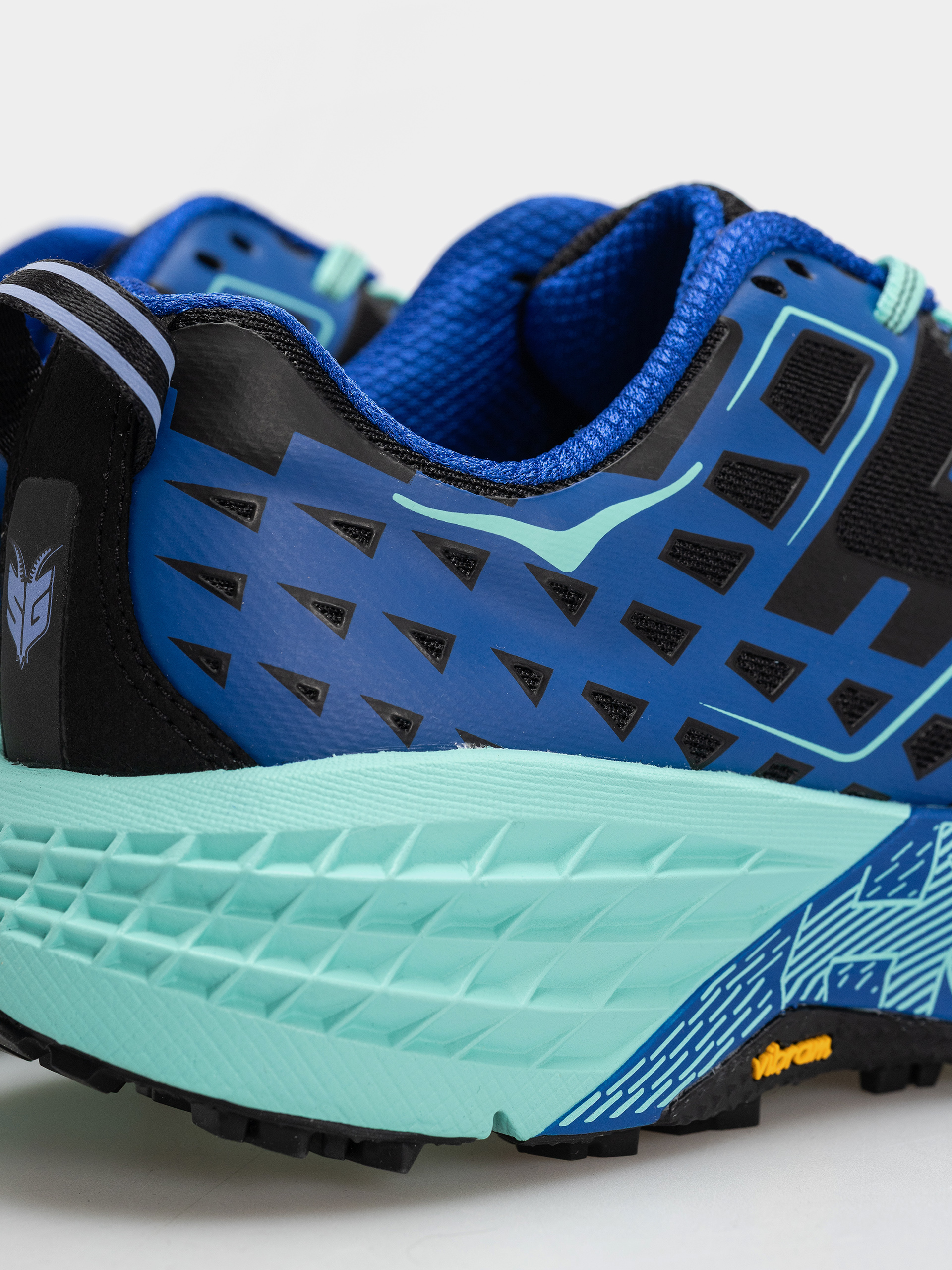 Hoka Speedgoat 2 Cipők (obsidian/ultramarine)