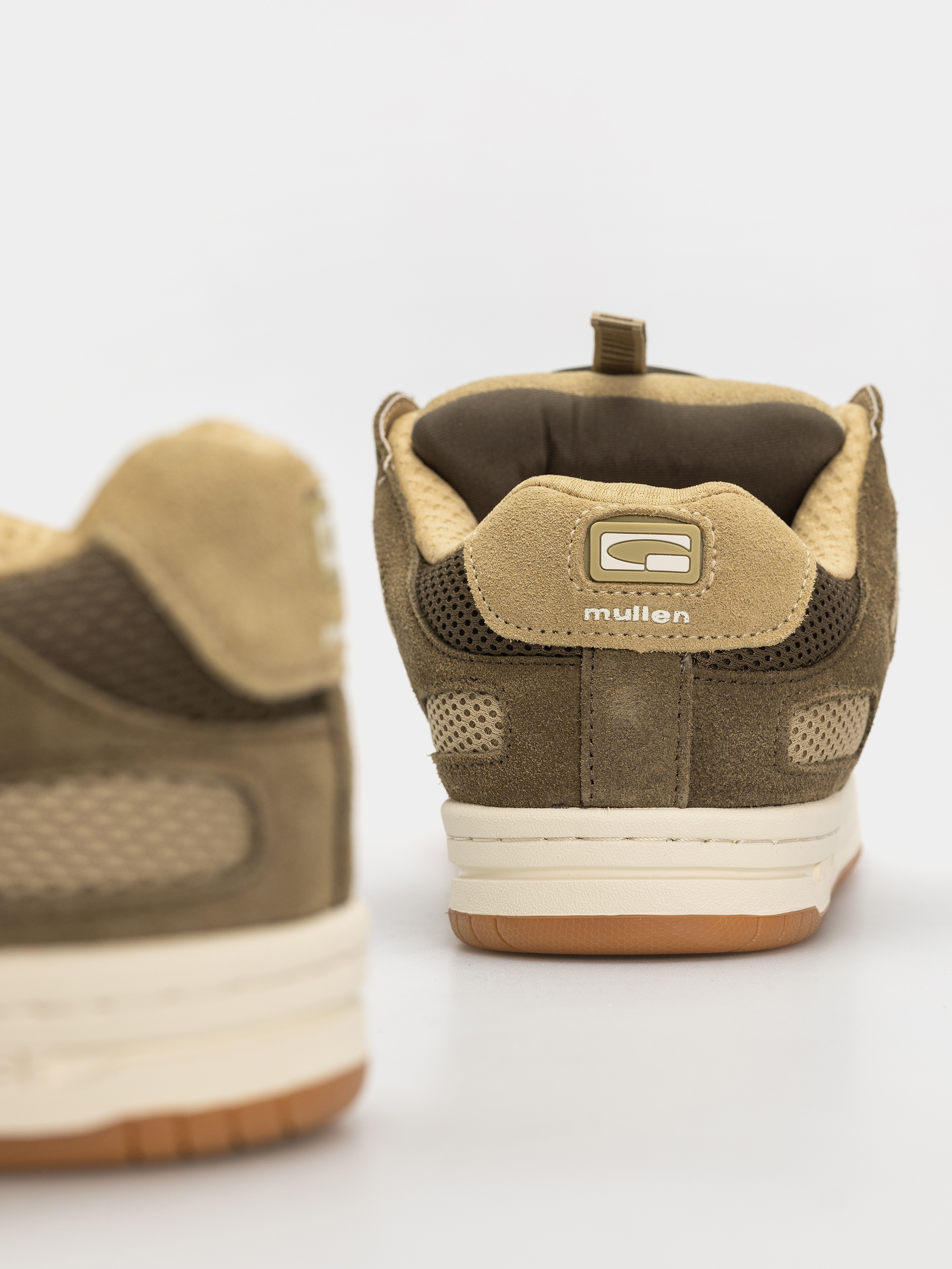 Globe Tilt Prime Cipők (olive/sand/mullen)