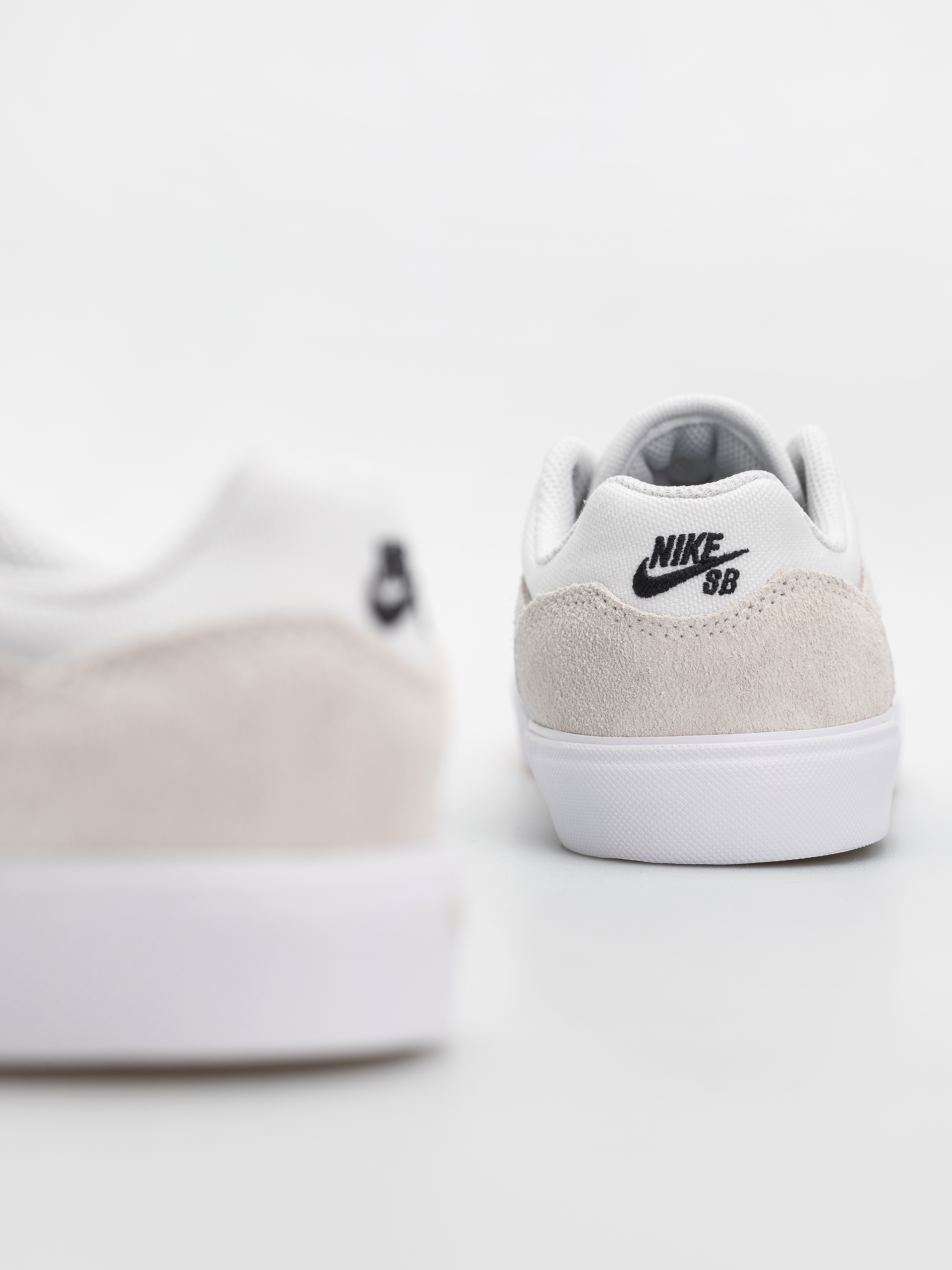 Nike SB Malor Cipők (white/black/summit white/gum light brown)