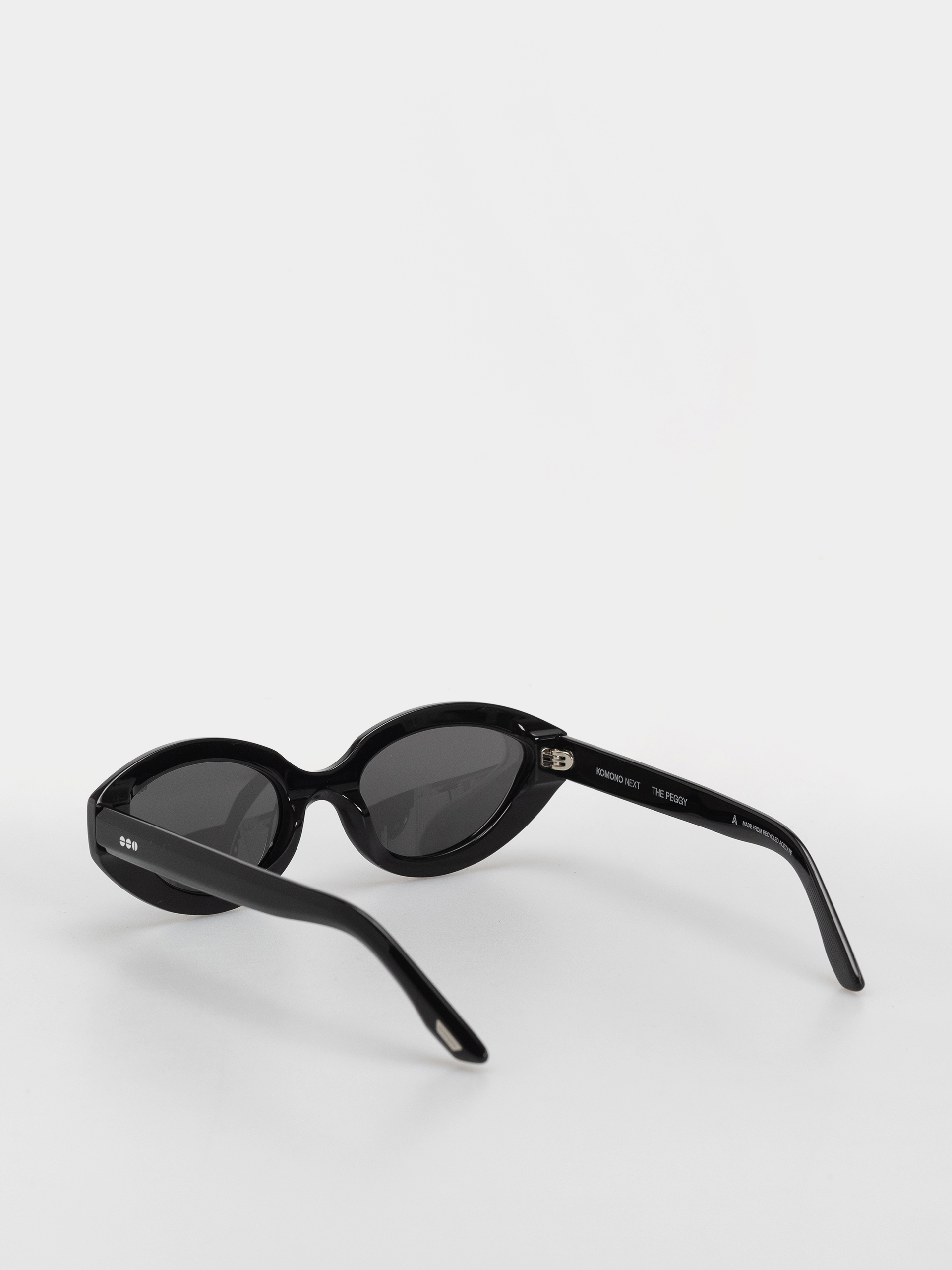 Komono Peggy Napszemüvegek (black)