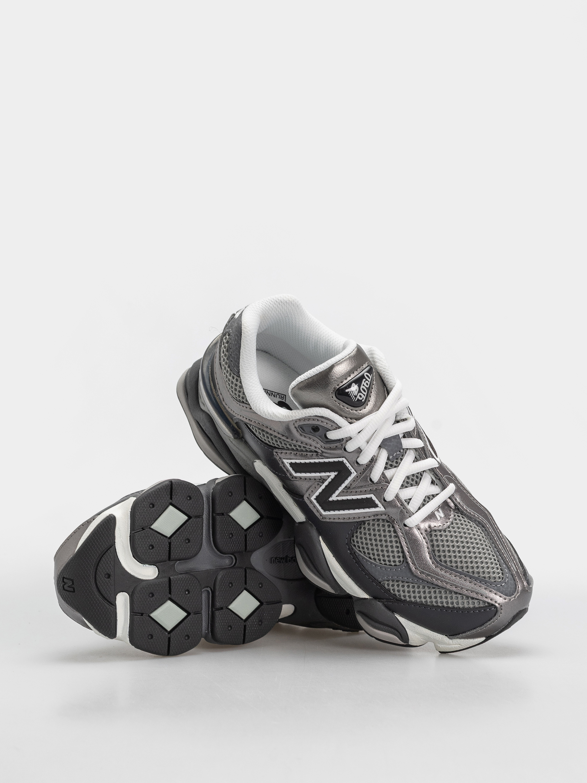 New Balance 9060 JR Cipők (magnet/faded black)