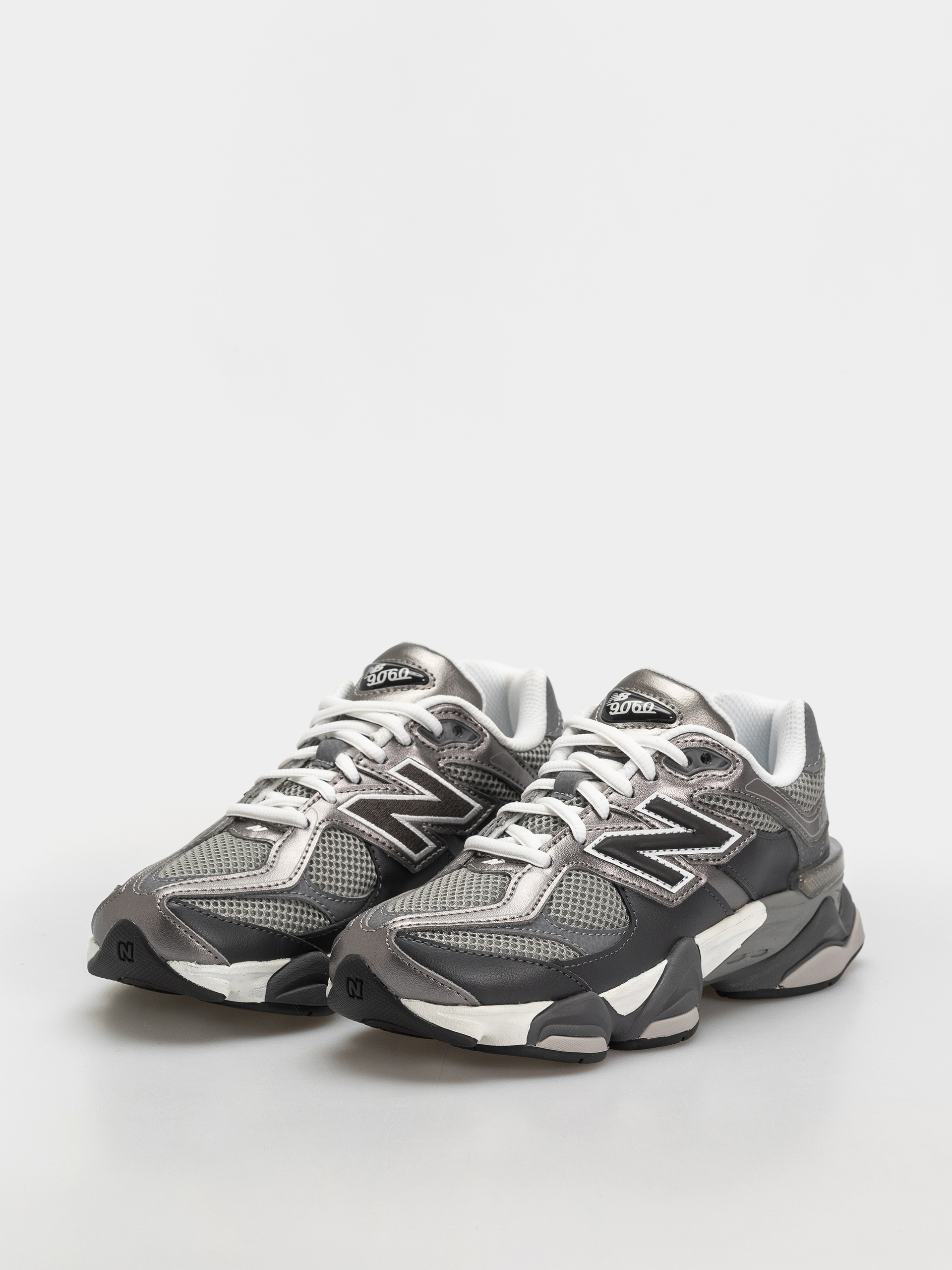 New Balance 9060 JR Cipők (magnet/faded black)