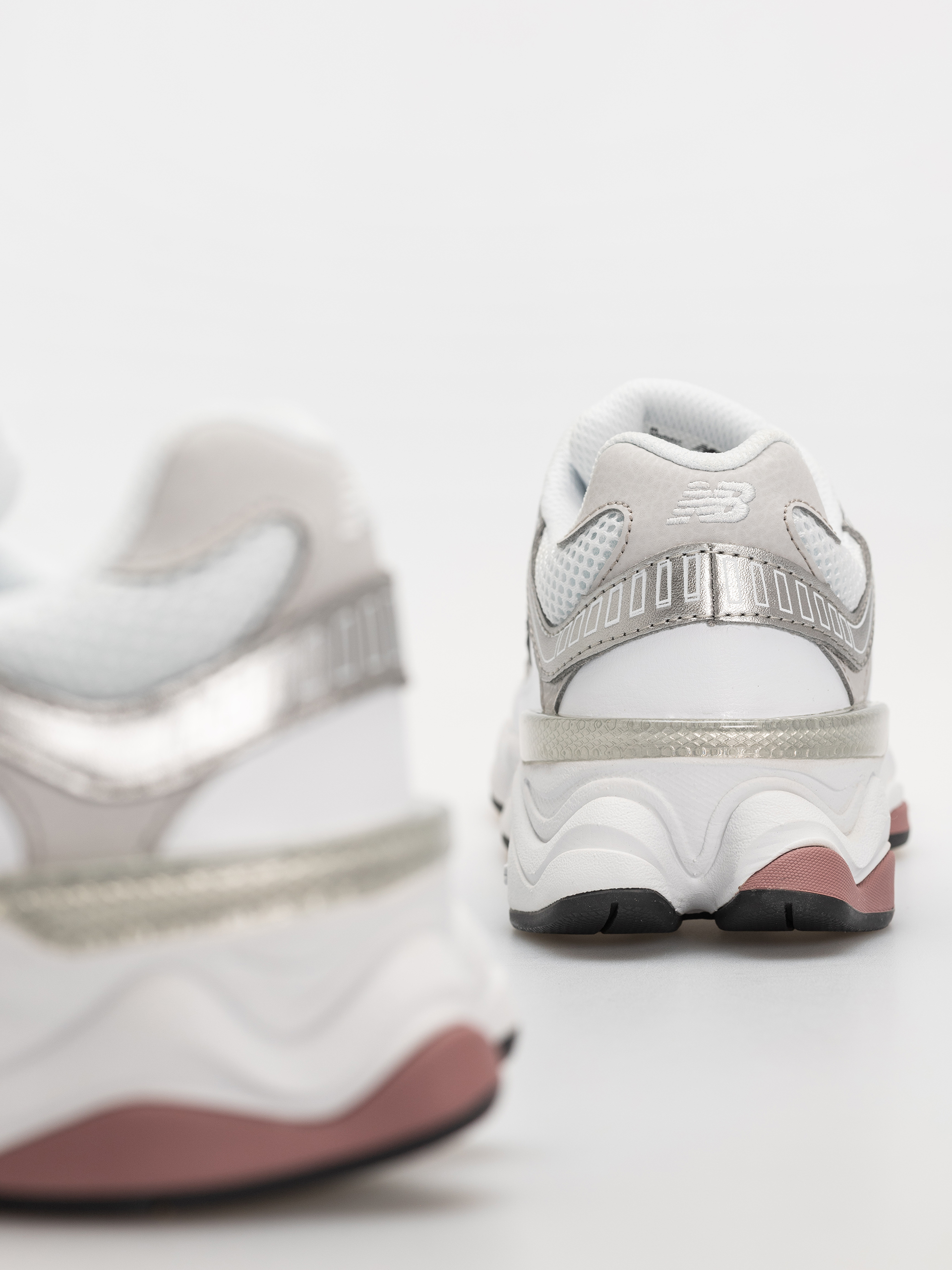 New Balance 9060 JR Cipők (103 white/rosewood)