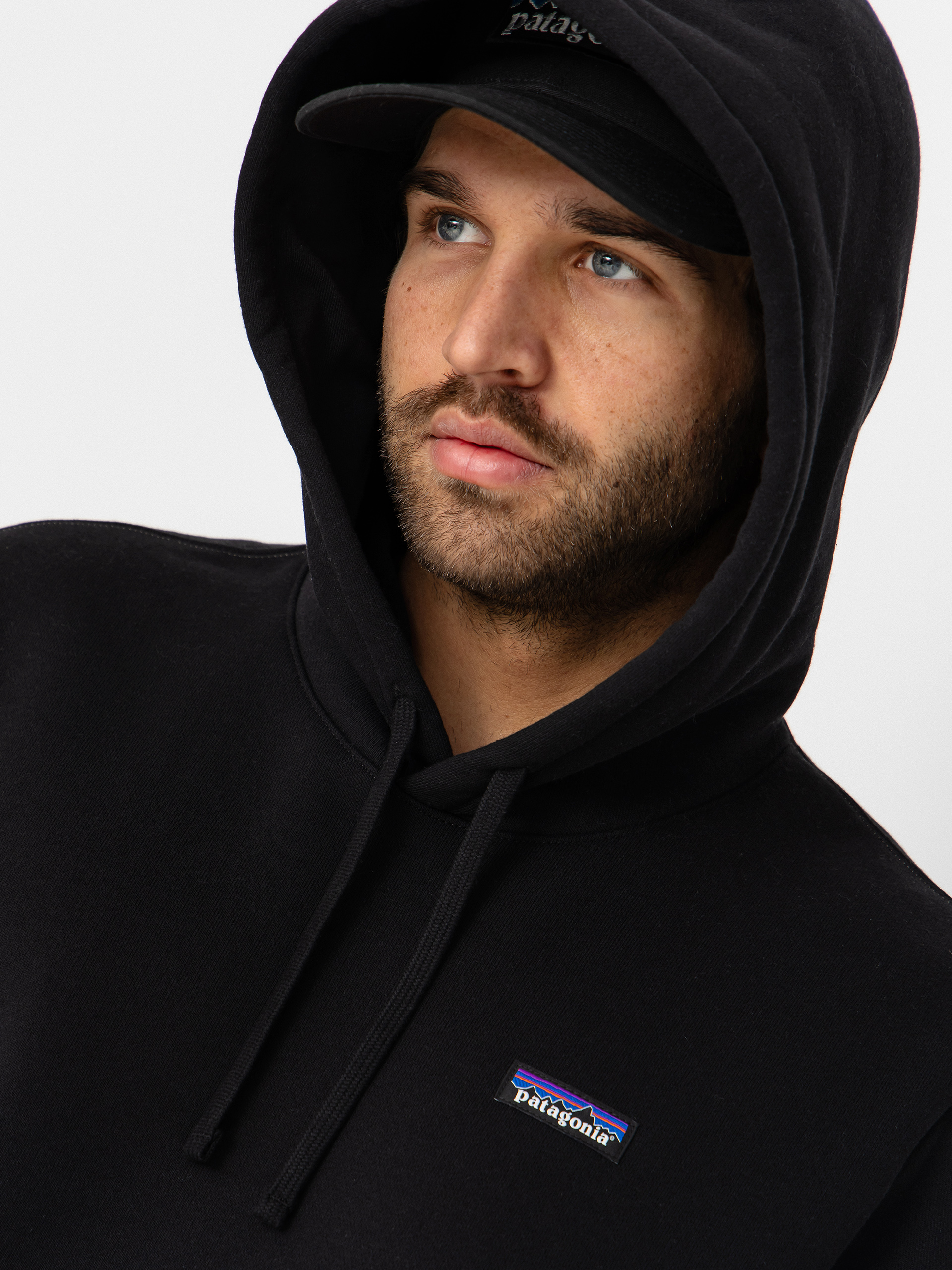 Patagonia P 6 Label Uprisal HD Kapucnis pulóver (black)