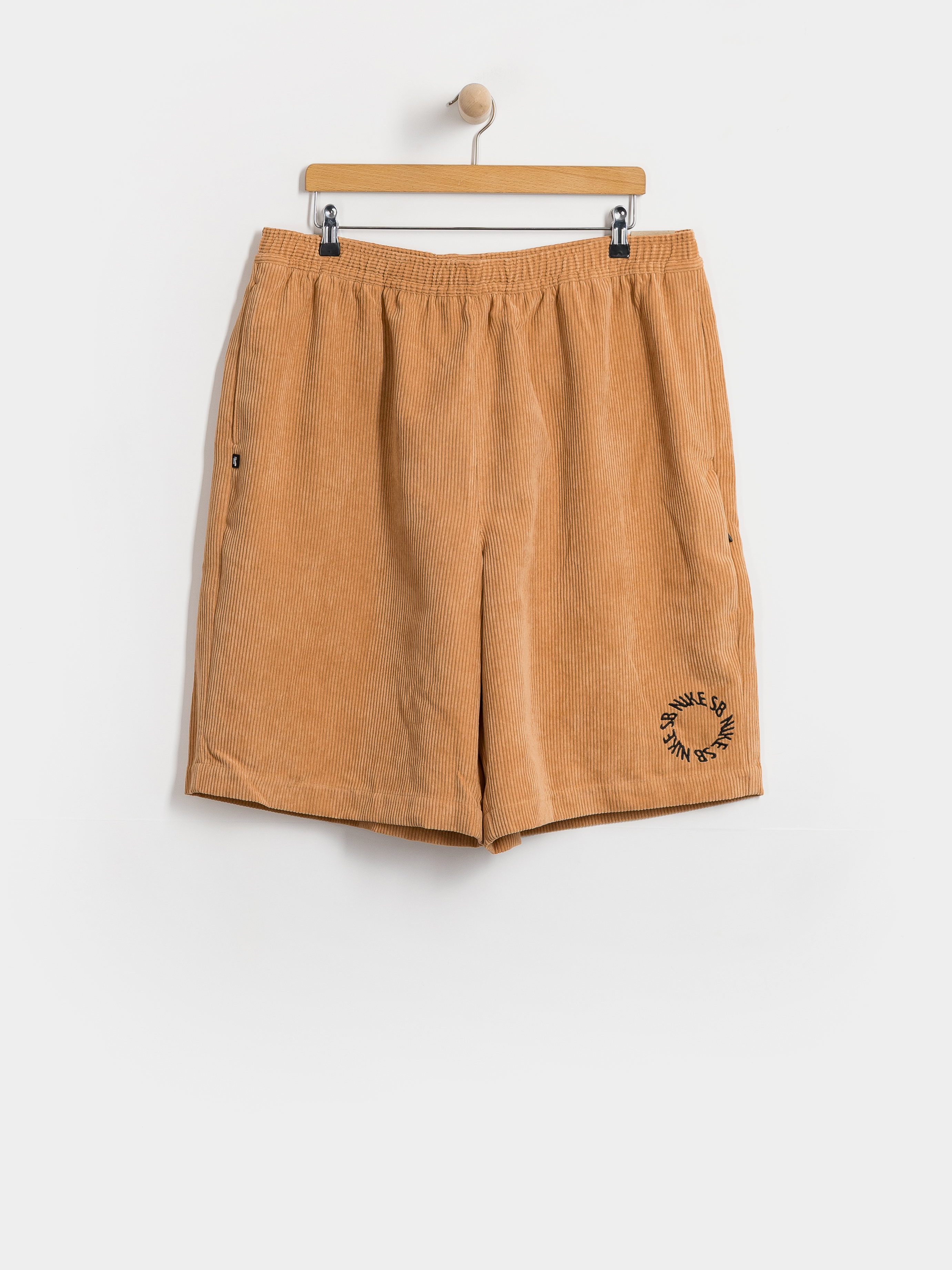 Rövidnadrág Nike SB Cord (lt cognac/black)