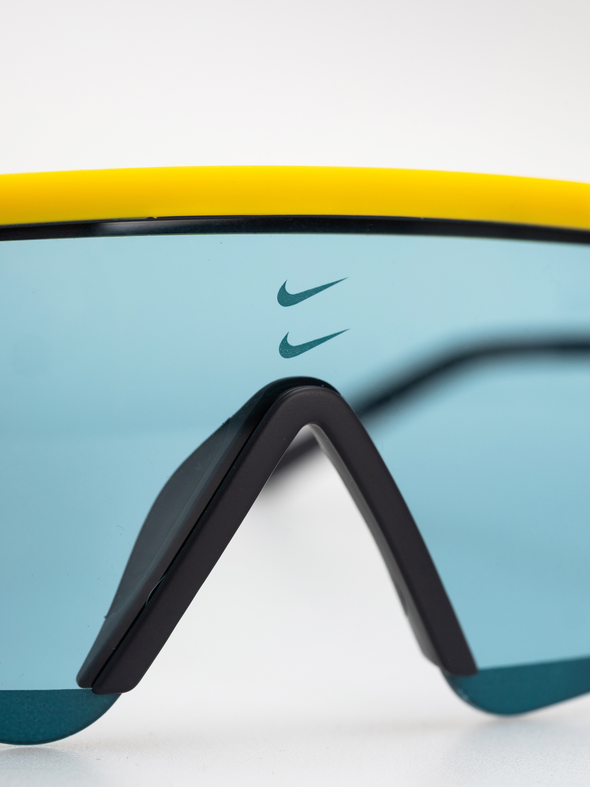 Napszemüvegek Nike SB Marquee (laser orange/teal)