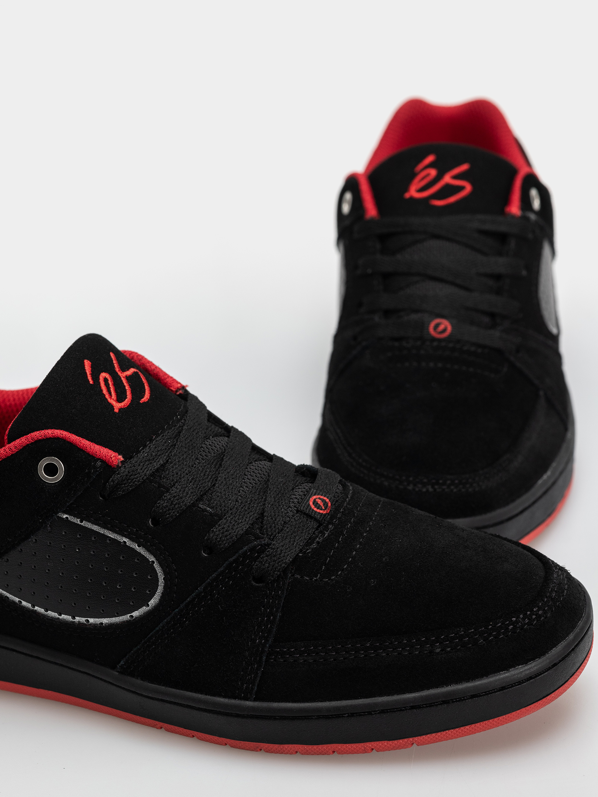 eS Accel Slim Cipők (black/black/silver)