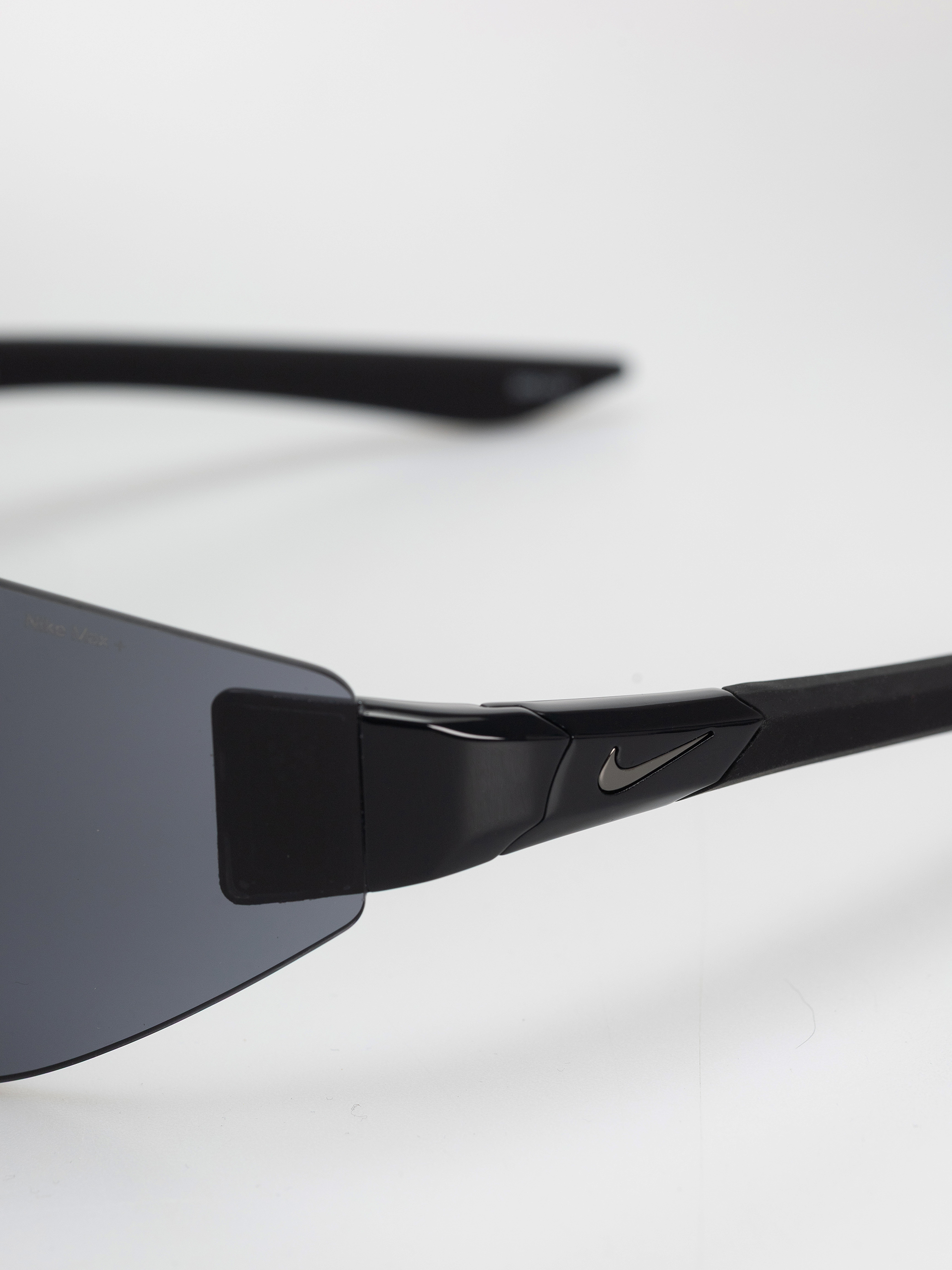 Nike Athena Edge Napszemüvegek (black/grey)
